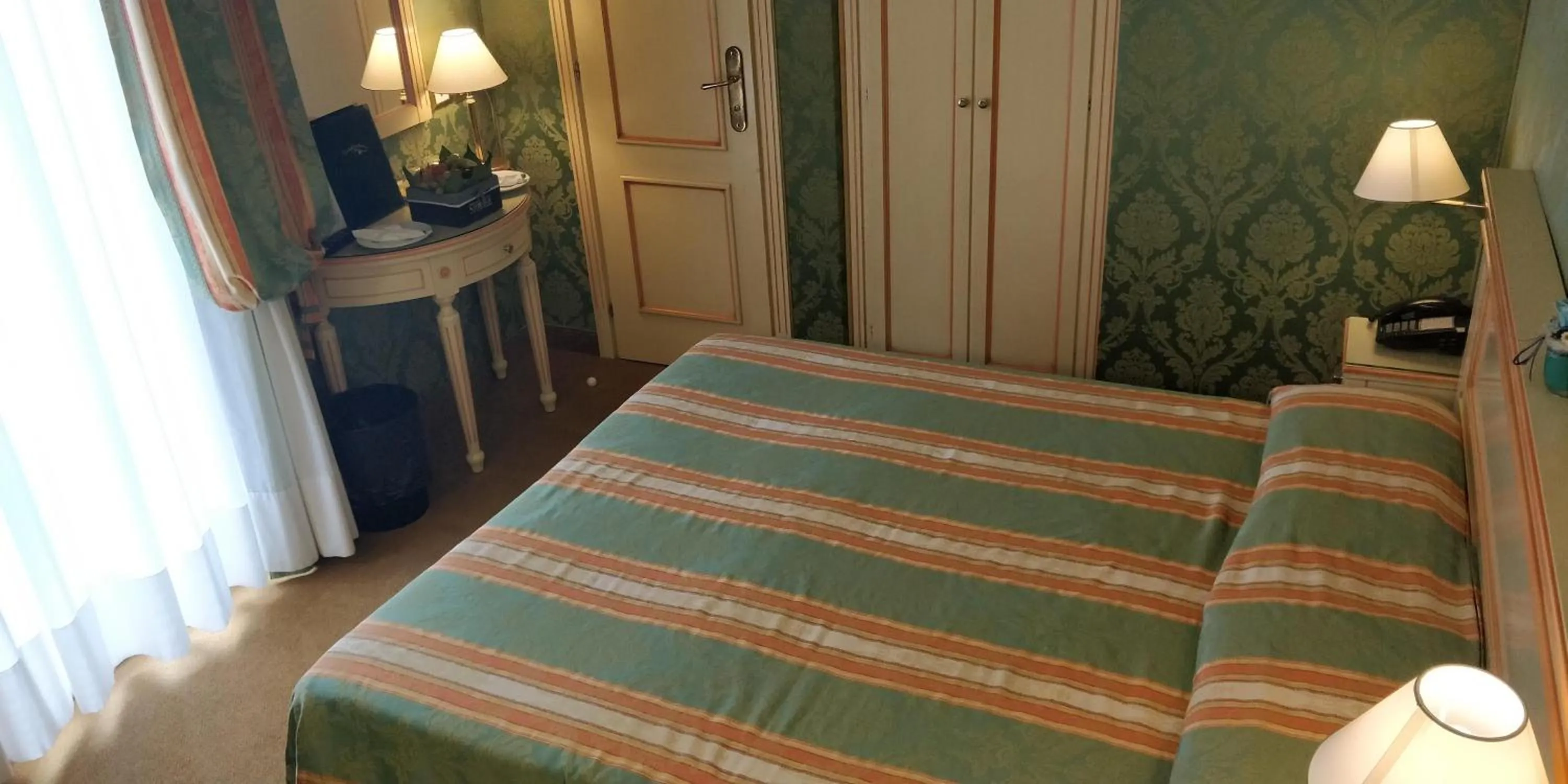 Bed in Hotel Villa Delle Palme