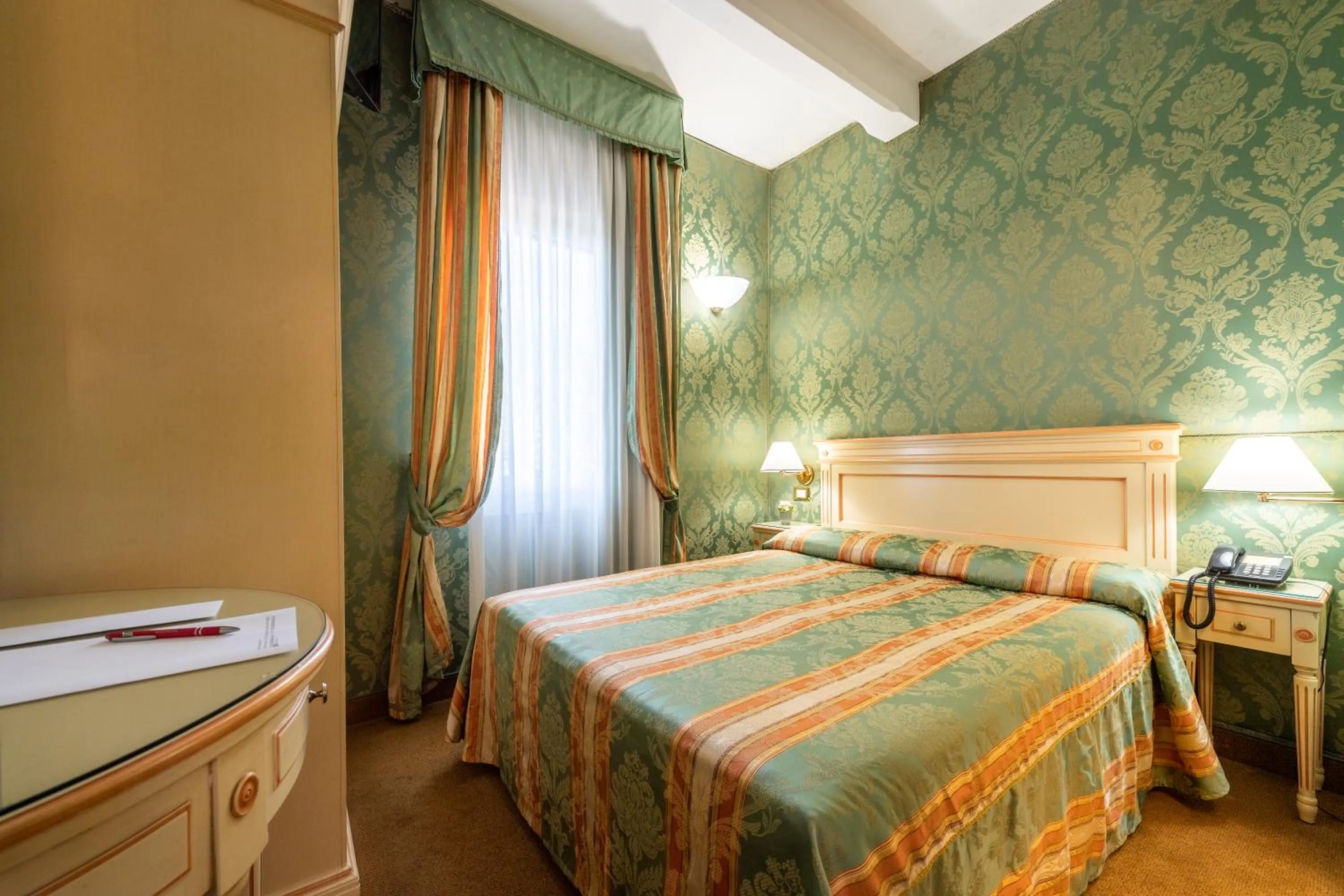 Bed in Hotel Villa Delle Palme