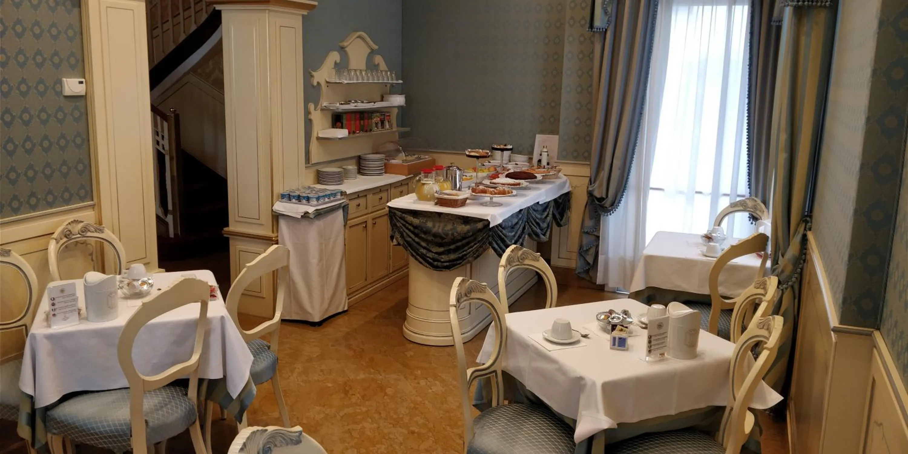 Restaurant/places to eat in Hotel Villa Delle Palme