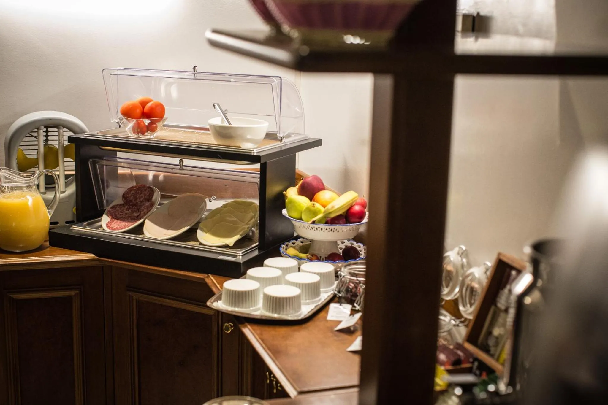 Buffet breakfast in Hotel Grifo