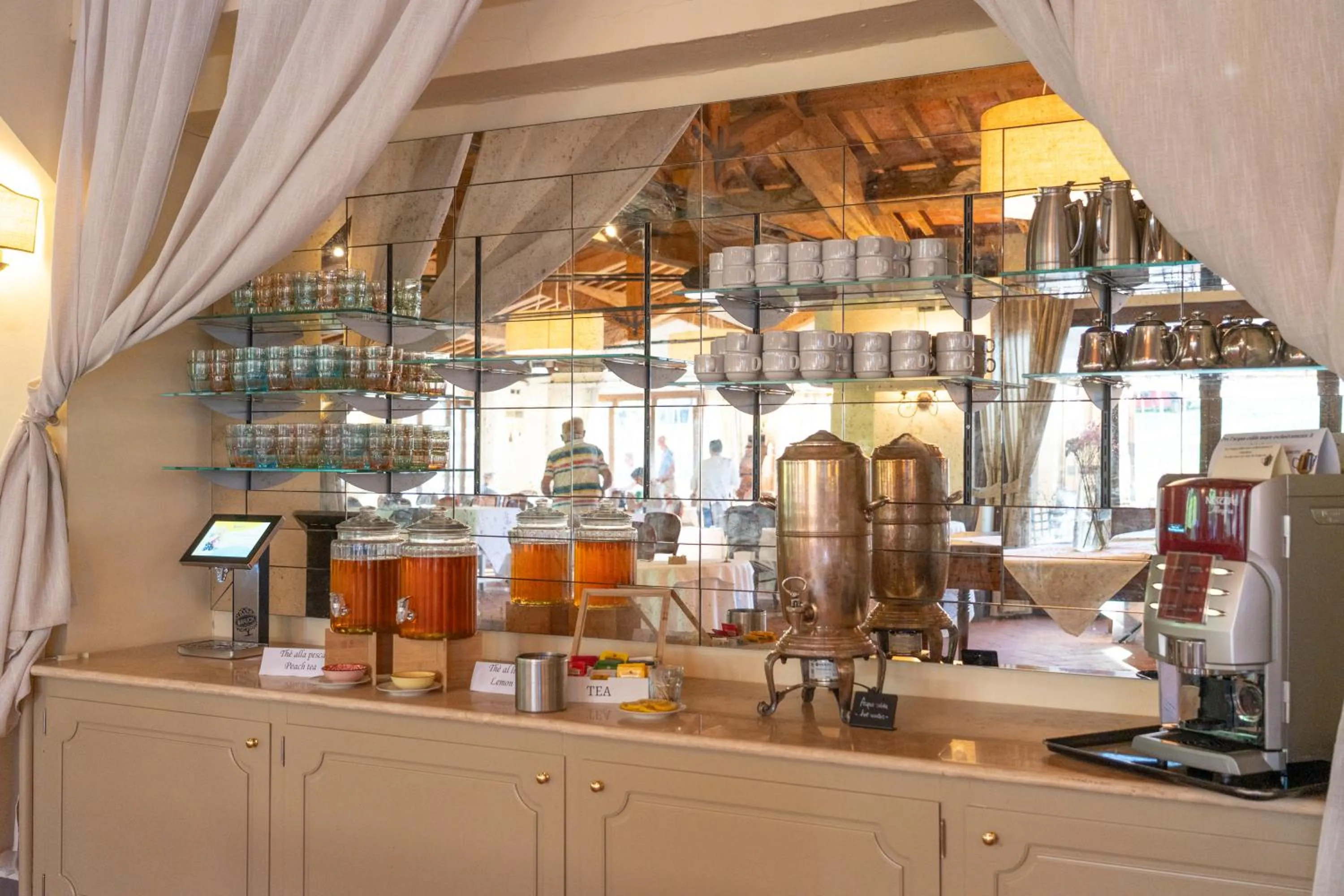 Coffee/tea facilities in Borgo San Luigi