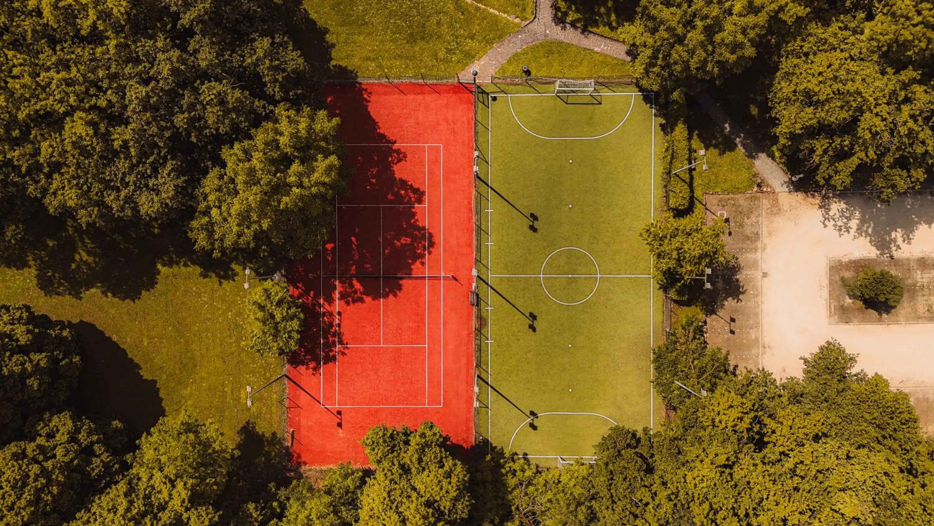 Bird's eye view in Borgo San Luigi