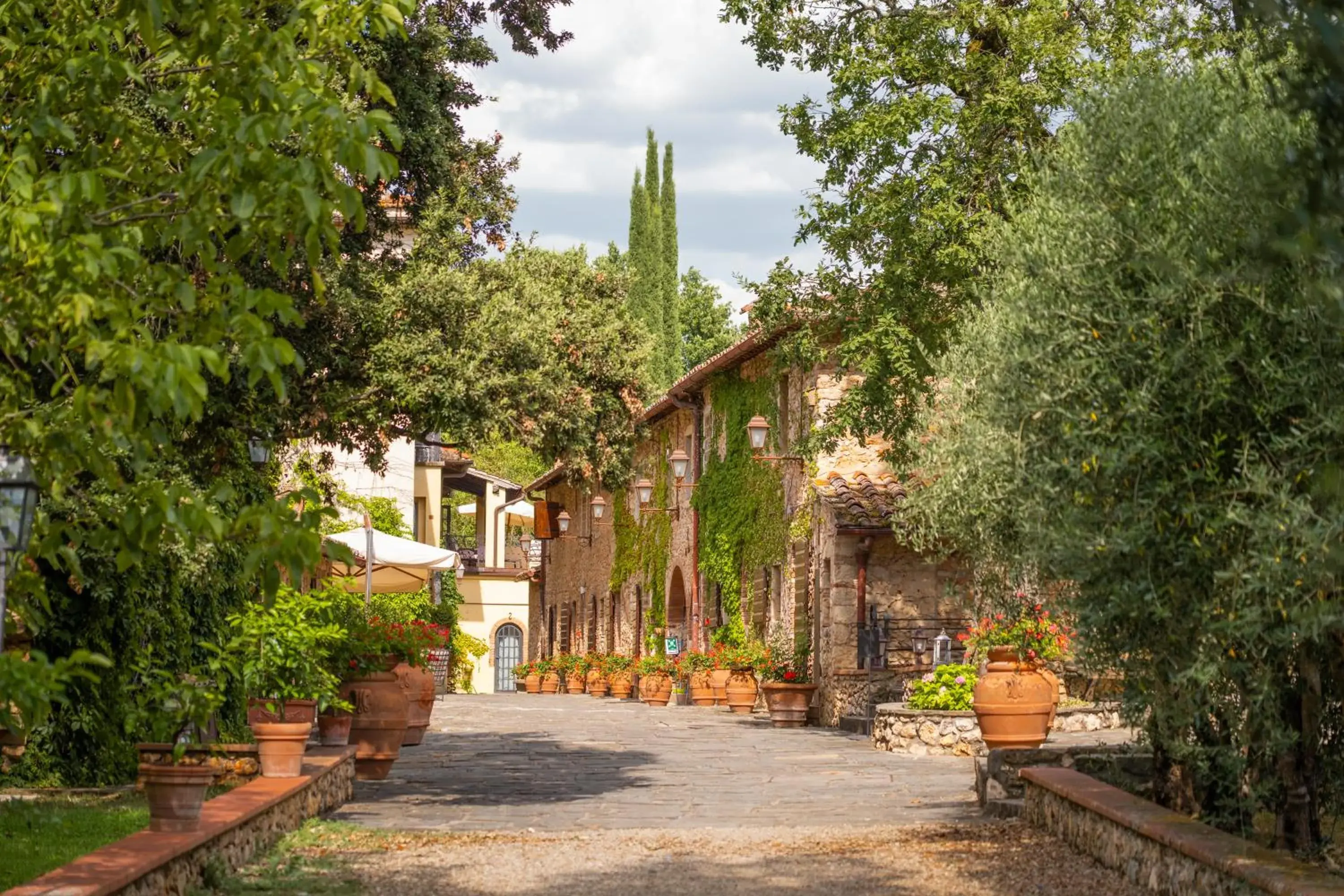 Property building in Borgo San Luigi Property building in Borgo San Luigi