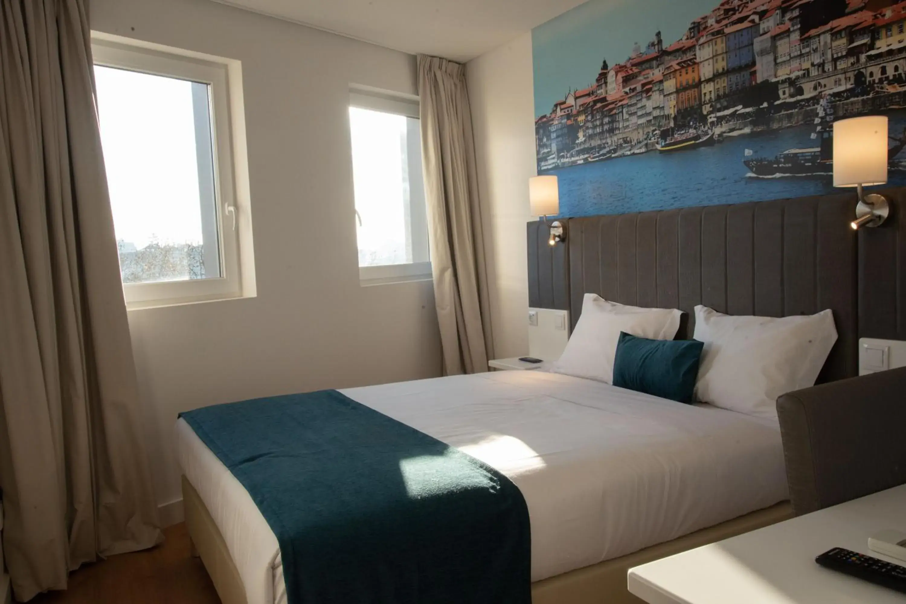Double Room - single occupancy in Hotel Porto Interface Trindade By Kavia Double Room - single occupancy in Hotel Porto Interface Trindade By Kavia