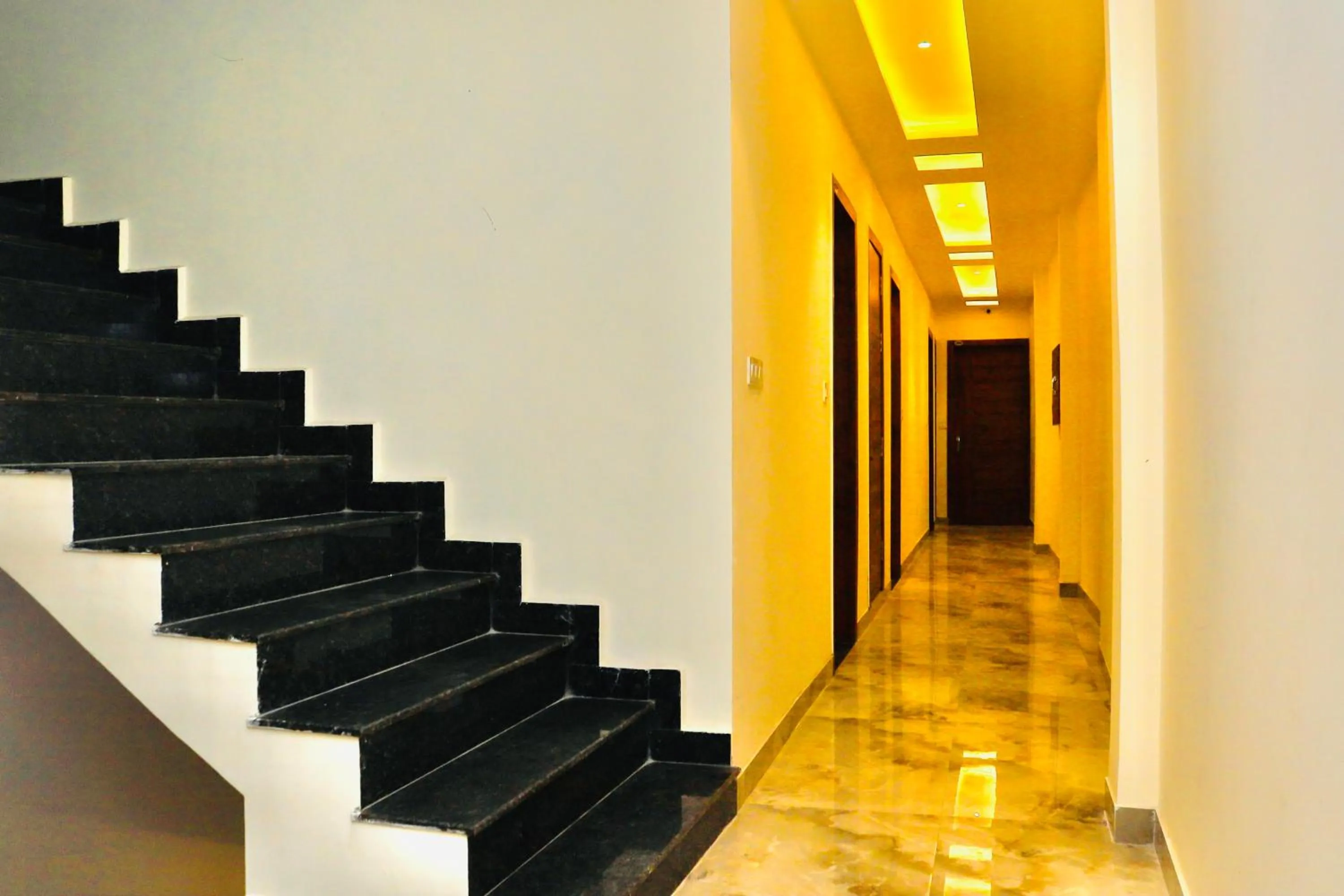 Property building in Hotel Lemonade