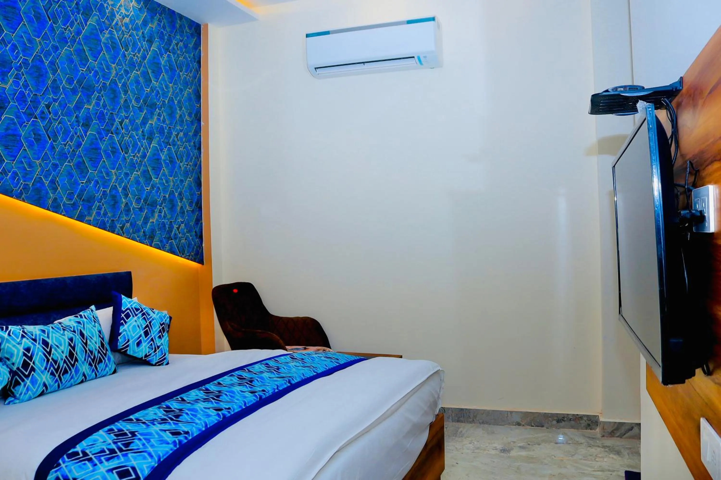 Bedroom, Bed in Hotel Lemonade