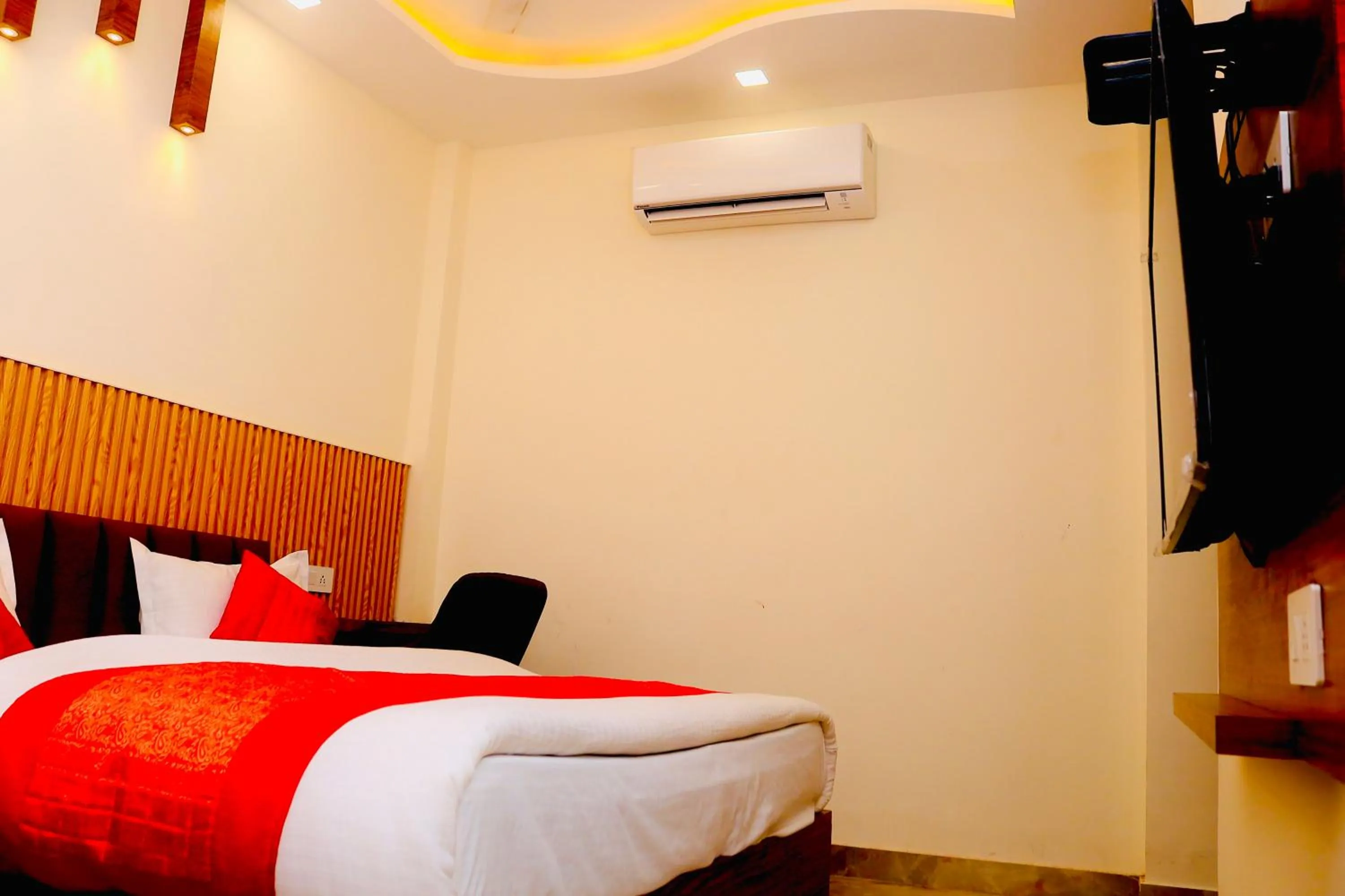 Bedroom, Bed in Hotel Lemonade