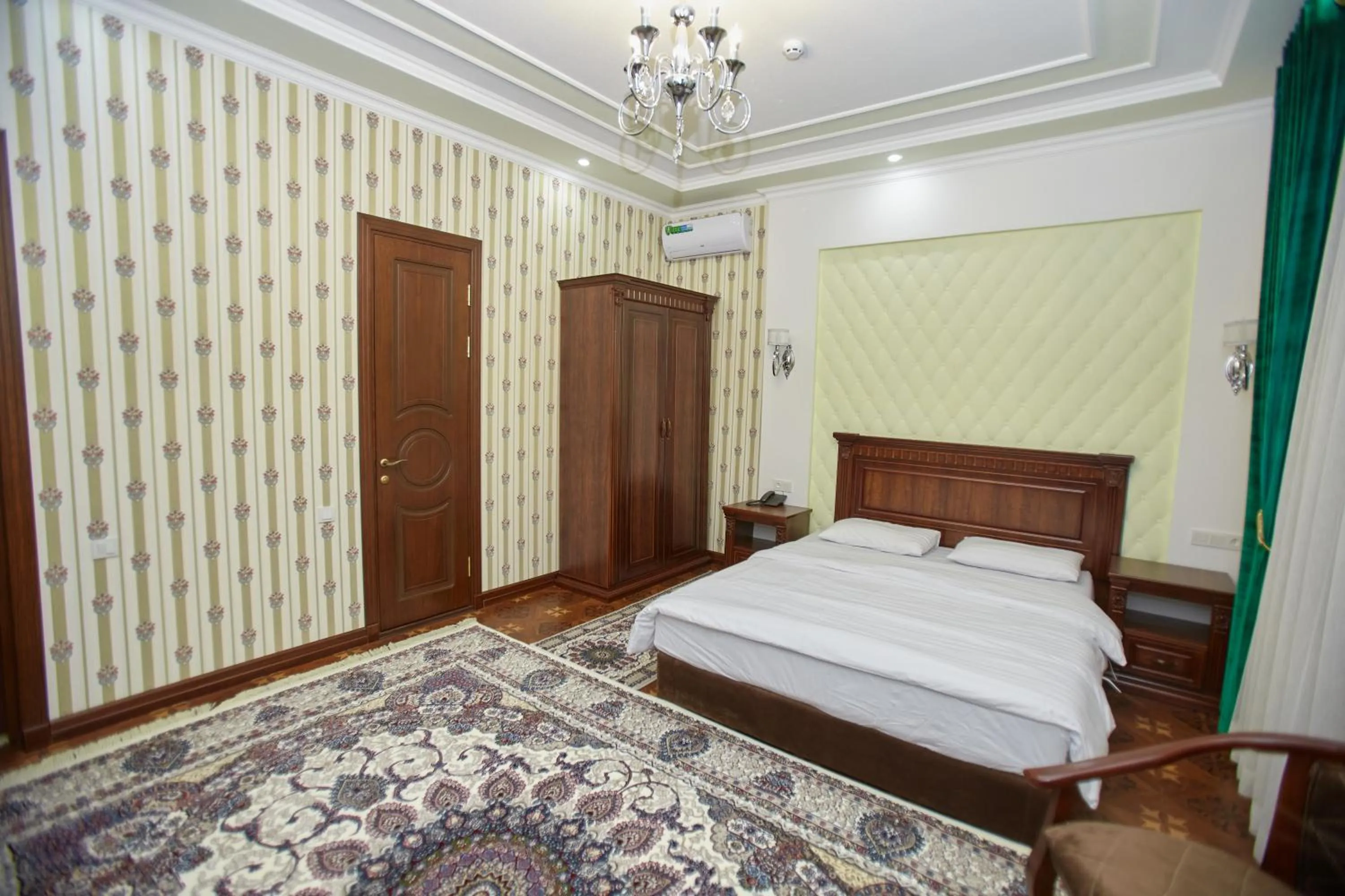 Bed in Shahdil Hotel and Spa