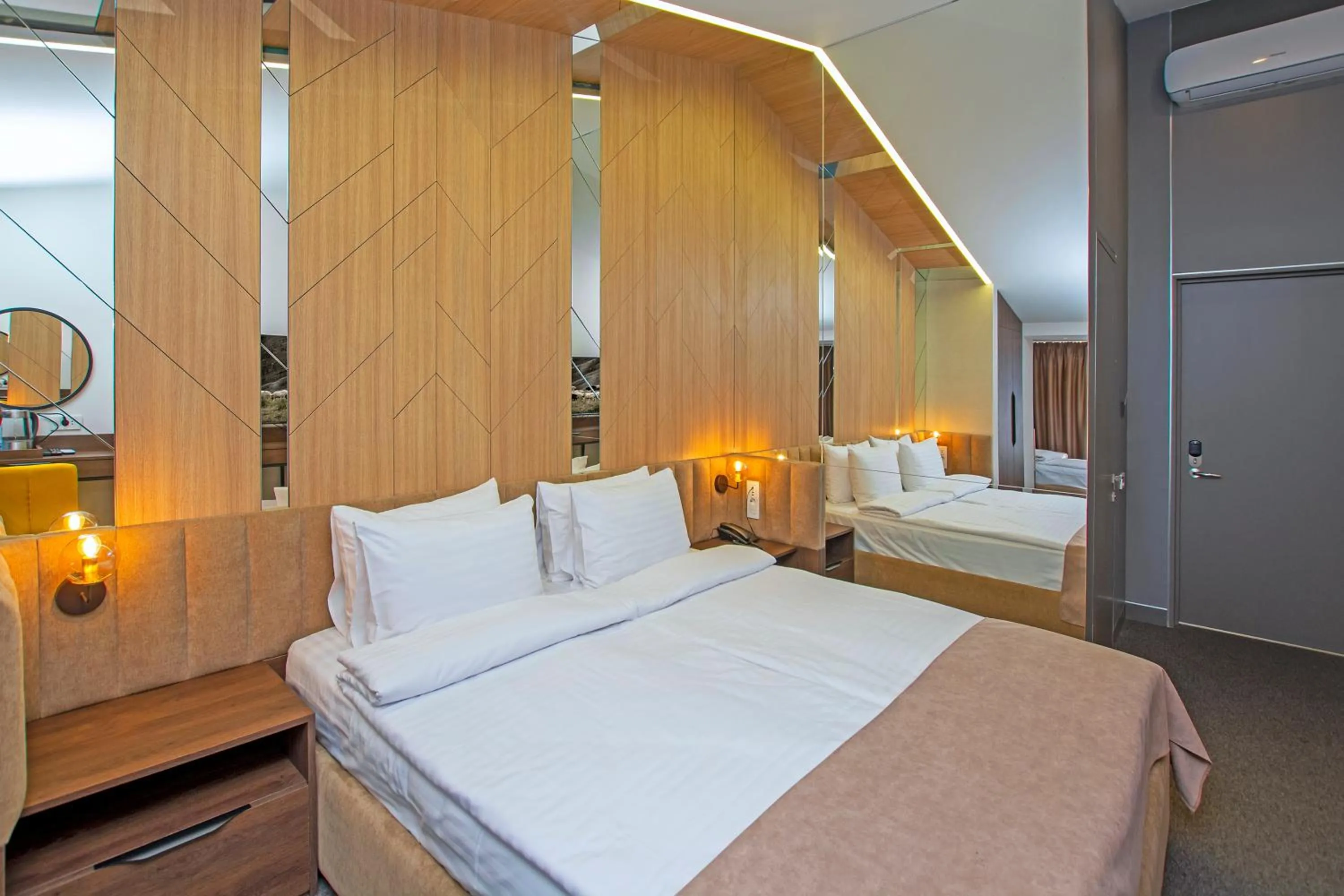 Bed in Cartez by Horizon Hotels, Yerevan