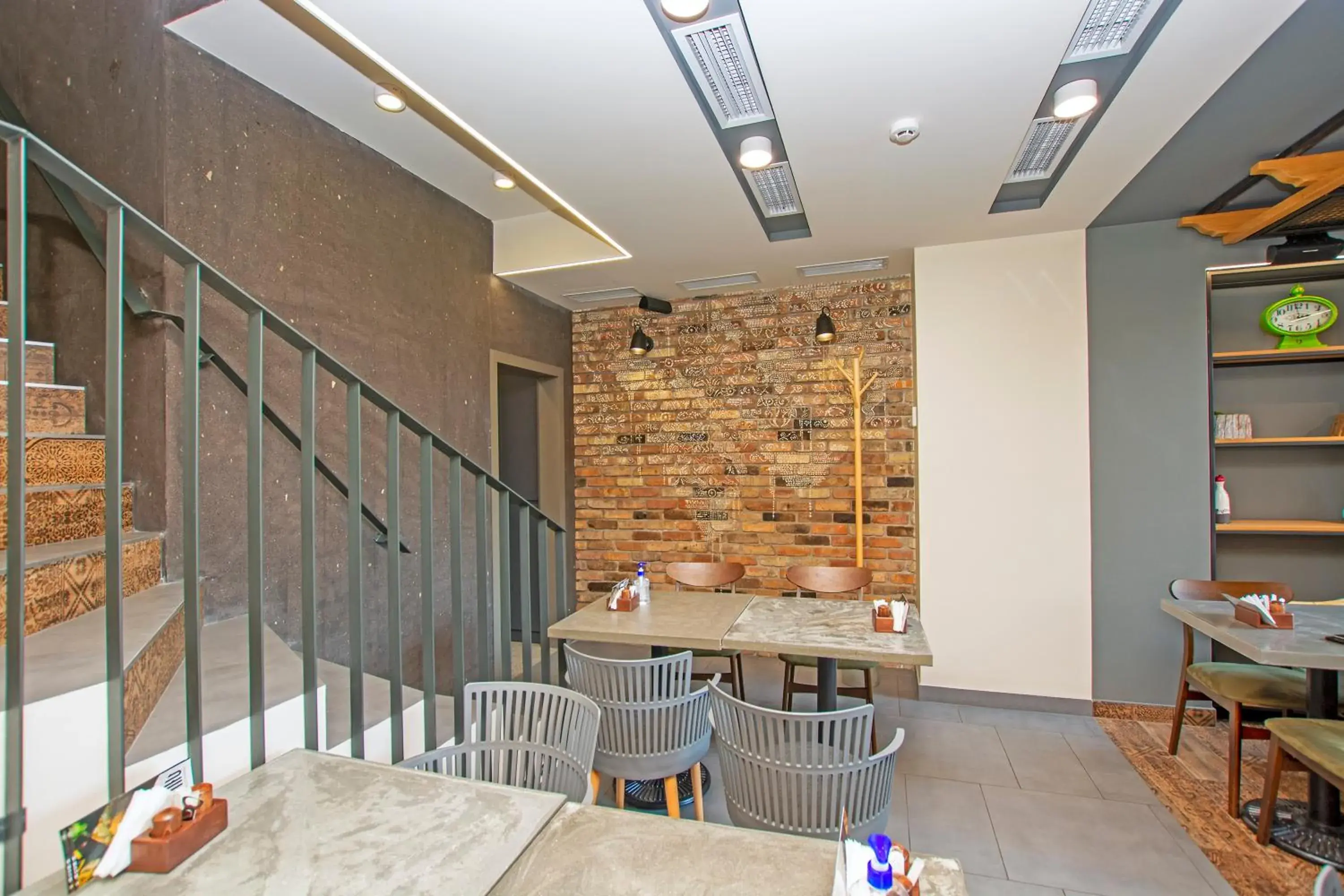 Restaurant/places to eat in Cartez by Horizon Hotels, Yerevan Restaurant/places to eat in Cartez by Horizon Hotels, Yerevan