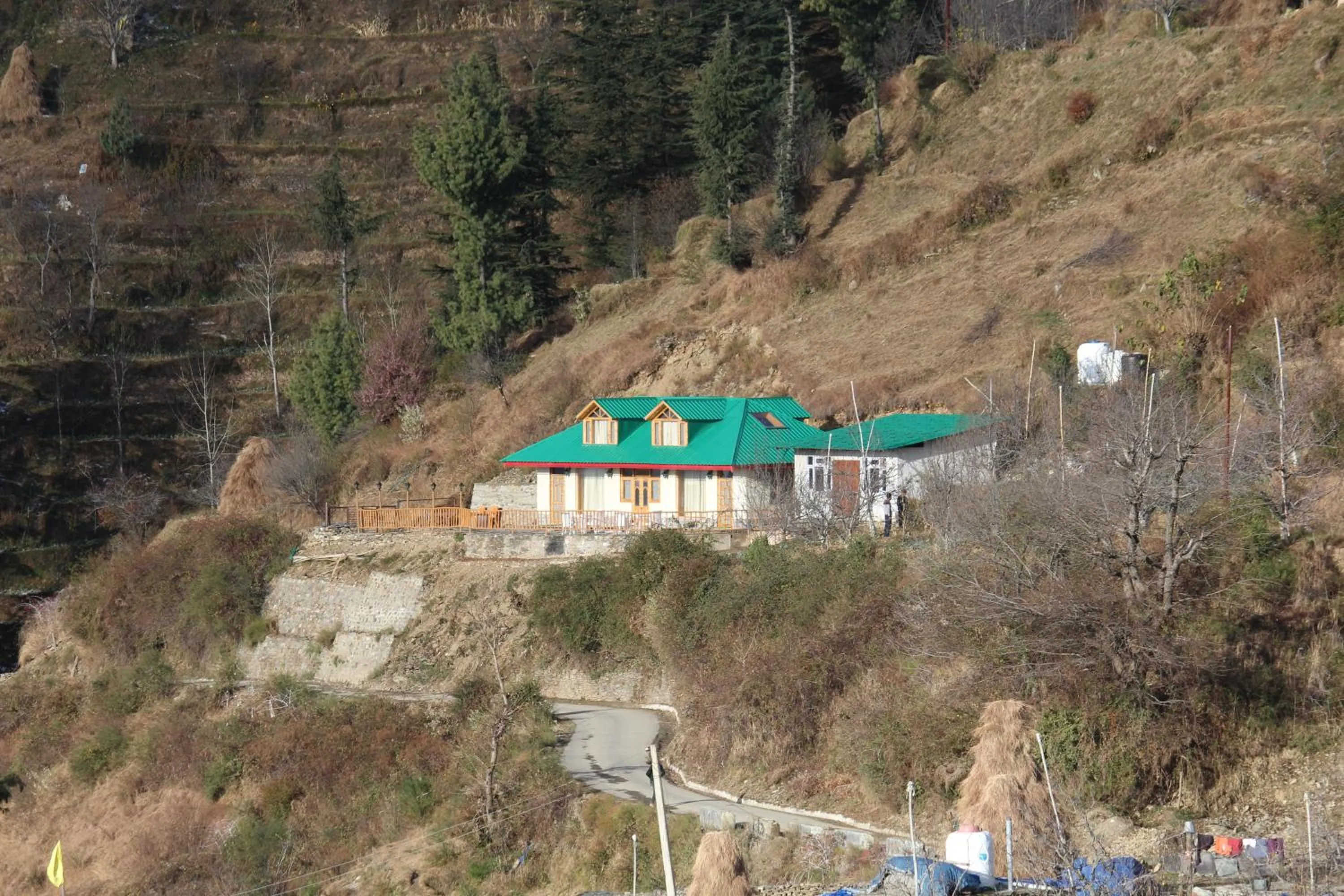 Property building in Jomotel Talai