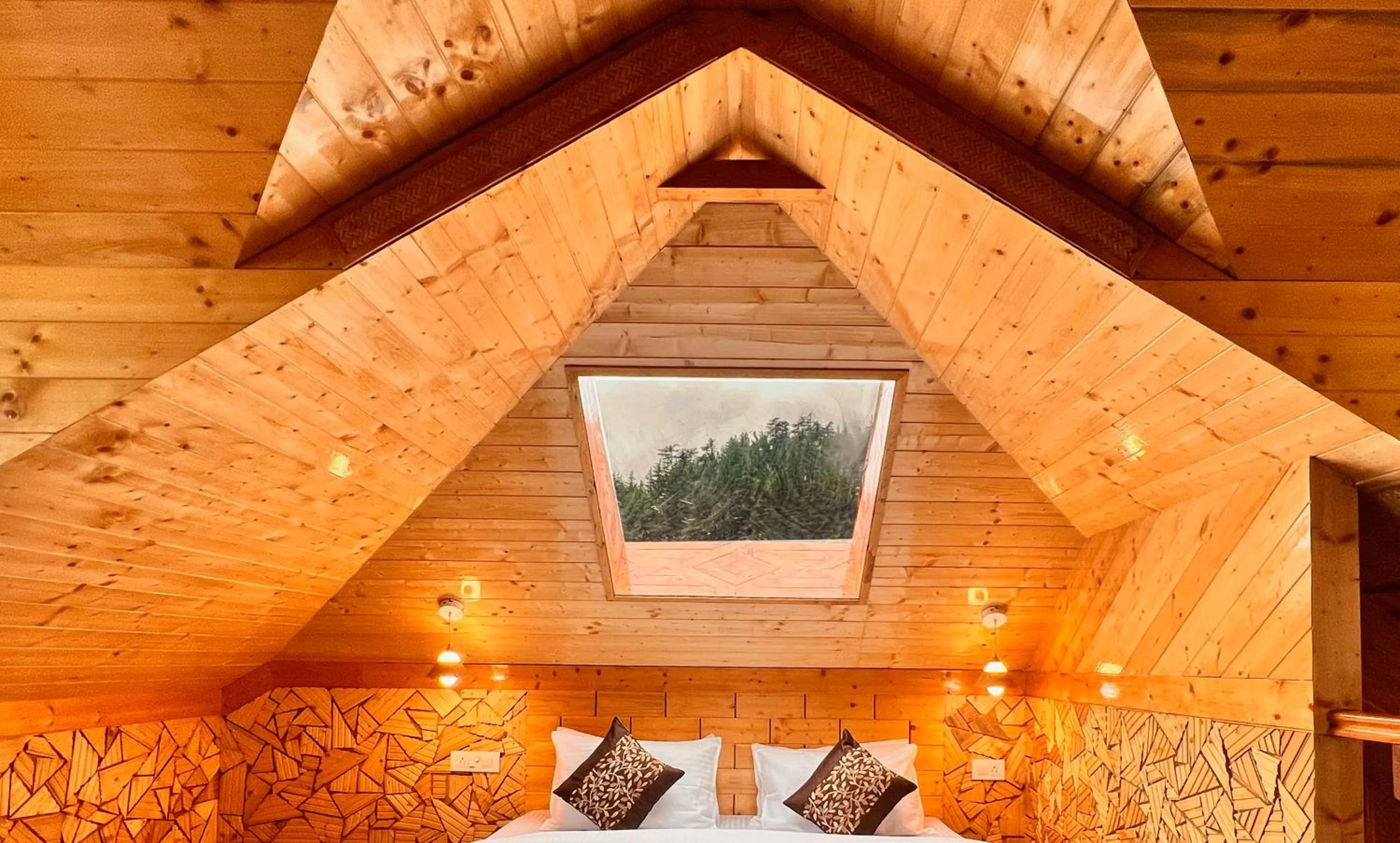 Bed in Jomotel Talai