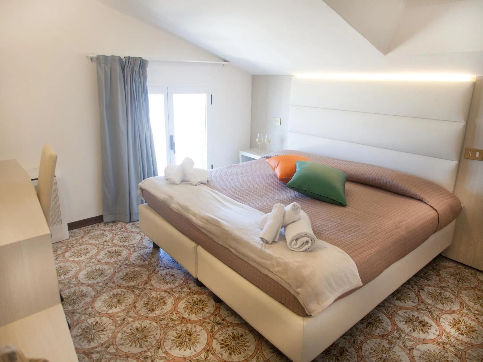 Photo of the whole room, Bed in Riviera Mare Beach Life Hotel