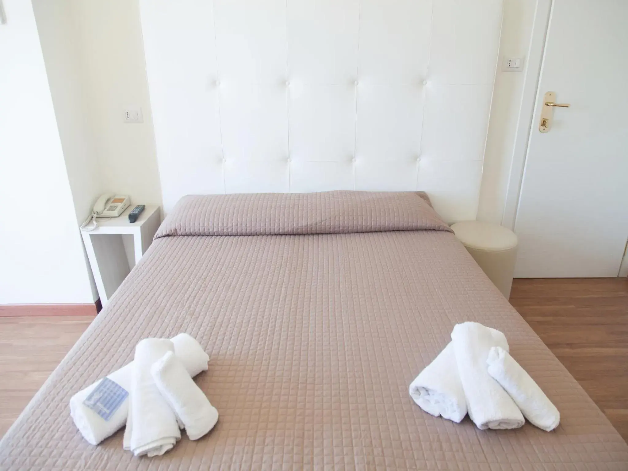 Bed in Riviera Mare Beach Life Hotel Bed in Riviera Mare Beach Life Hotel