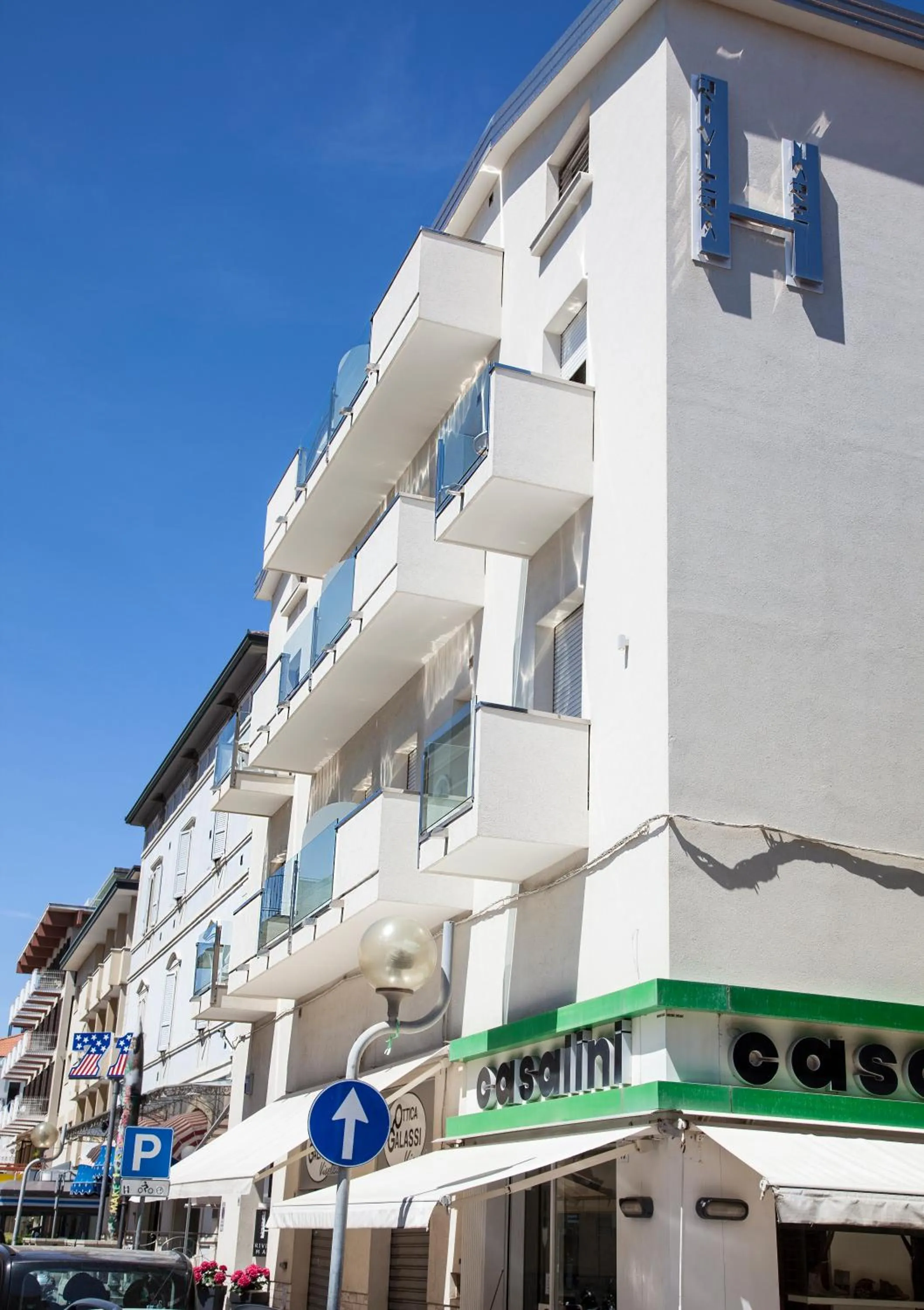 Property building in Riviera Mare Beach Life Hotel