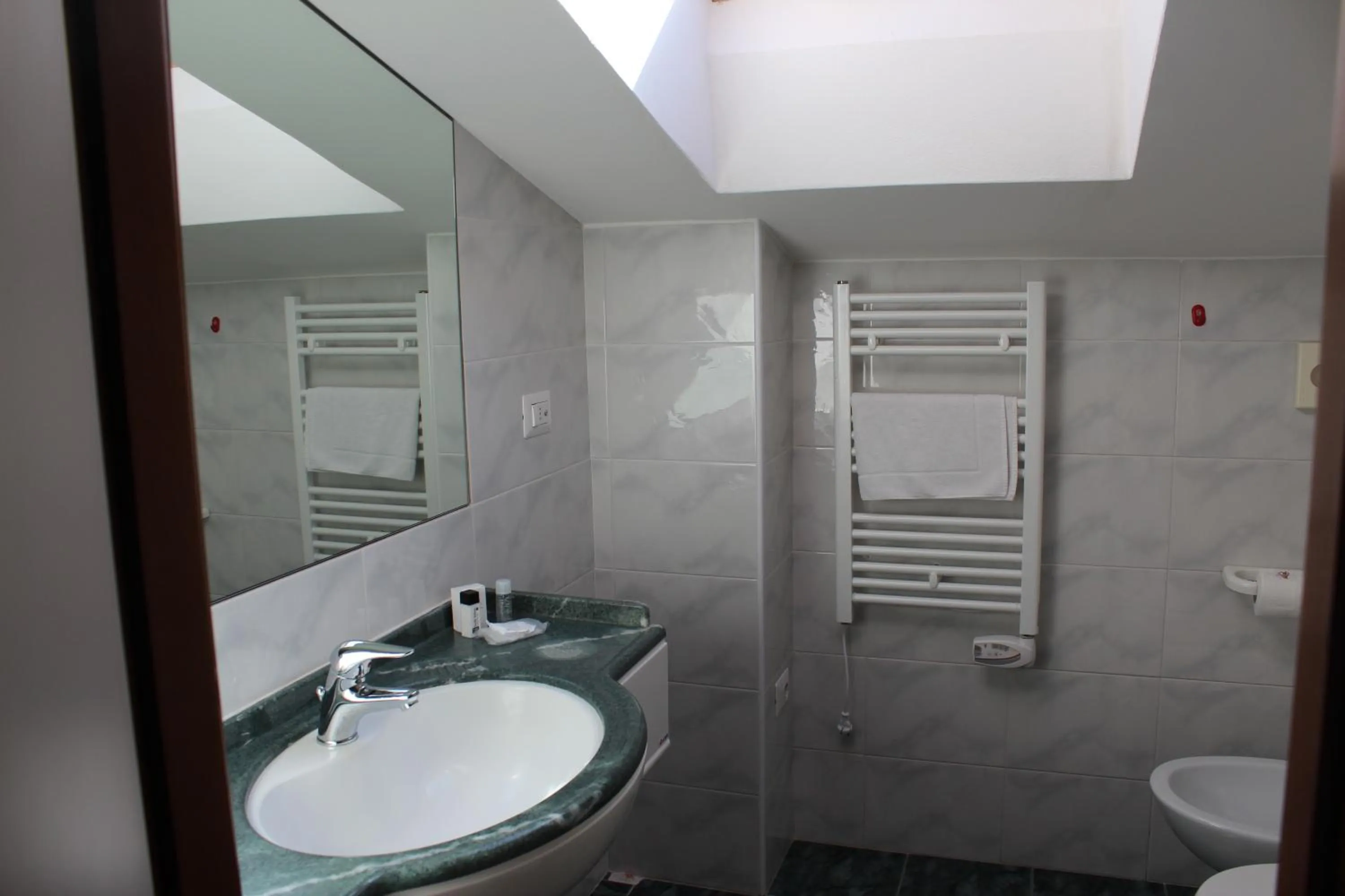 Bathroom in Riviera Mare Beach Life Hotel