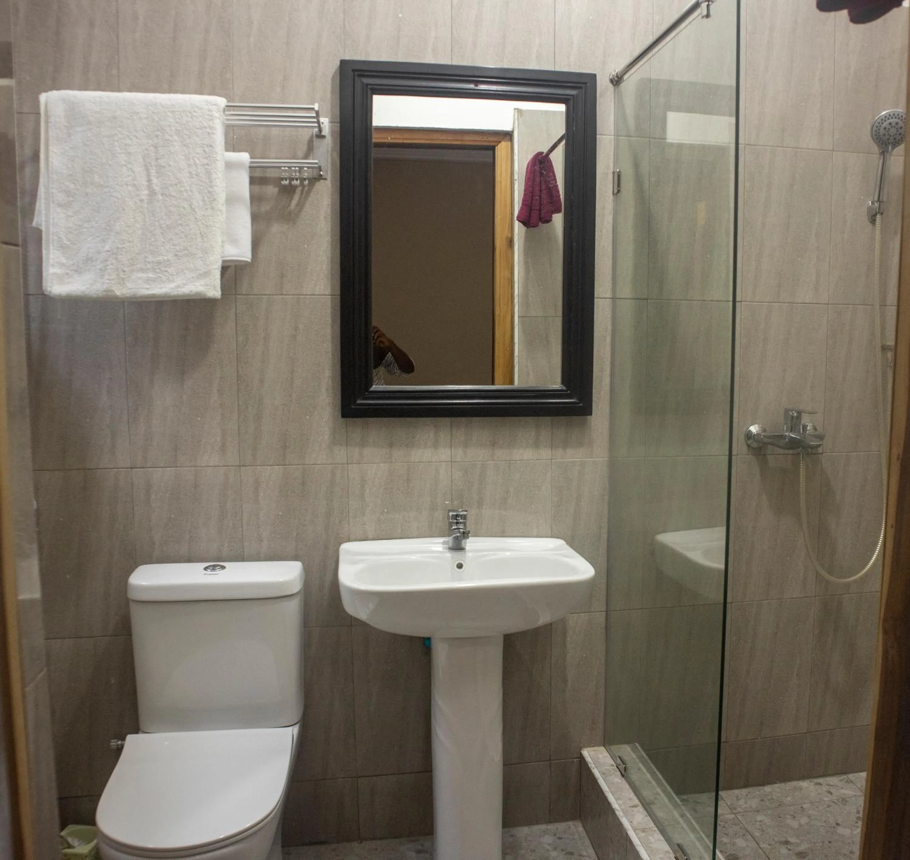 Property building in Kislas Luxury Hotel