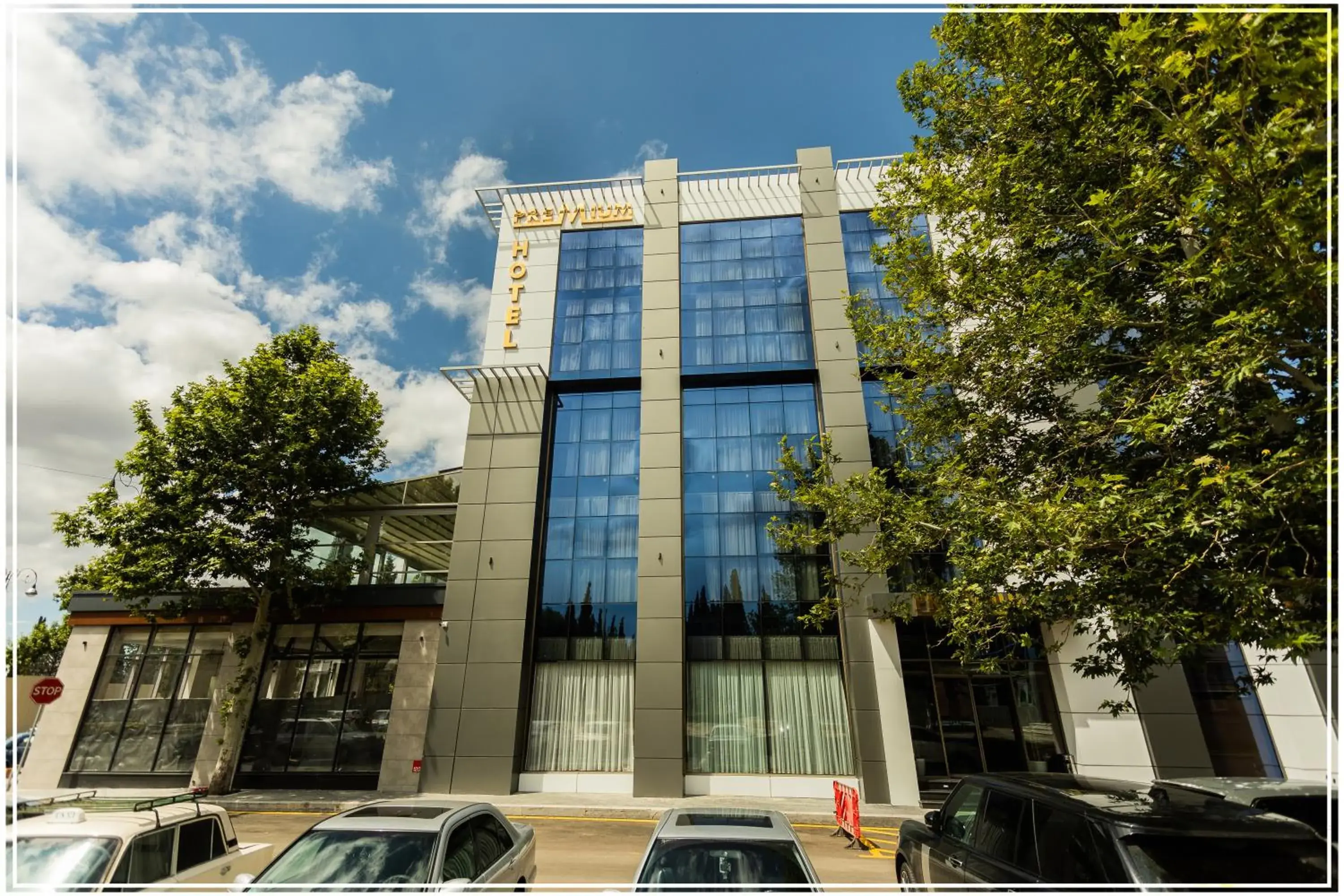 Property building in Premium Hotel Ganja Property building in Premium Hotel Ganja