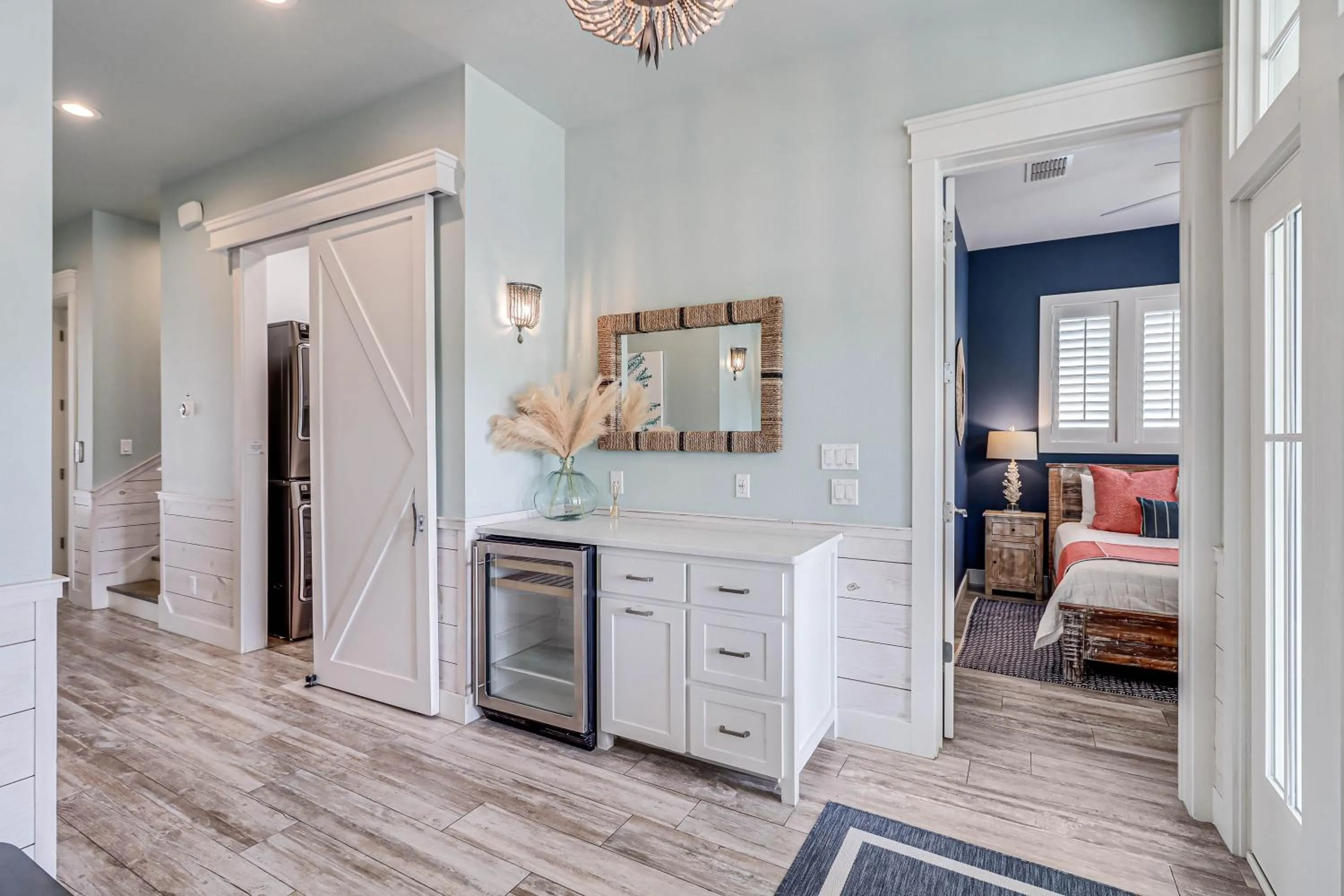 Other, Bed in A Shore Thing 188 RO