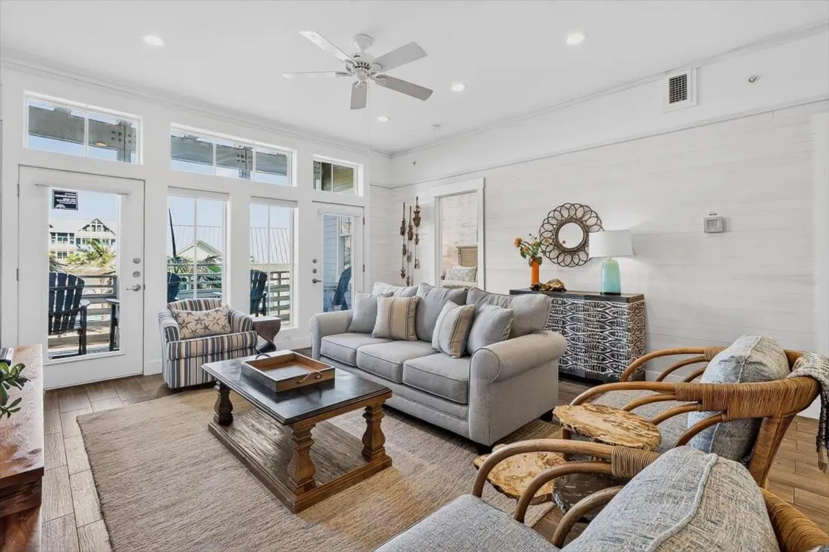 Other in Bikini Bottoms TC 2204