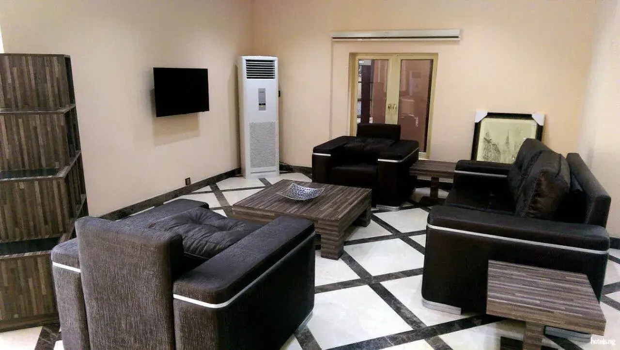 Ellyxville Hotel Ellyxville Hotel