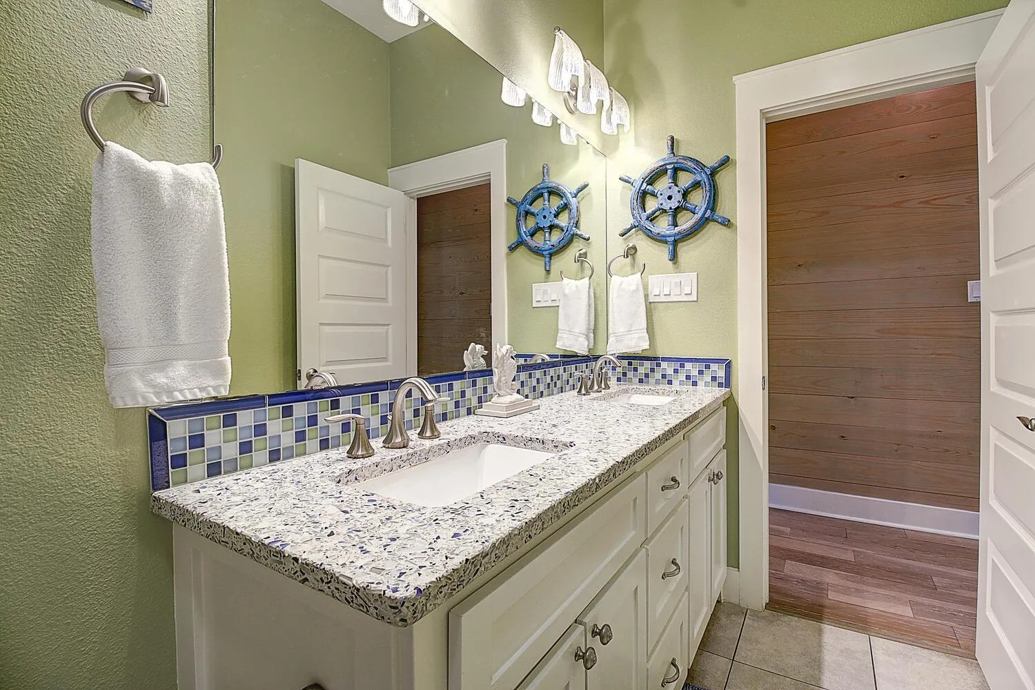 Other in Blue Willow 187 BE