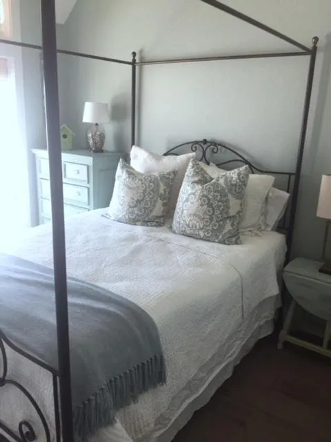 Other, Bed in By the Sea TC 2303