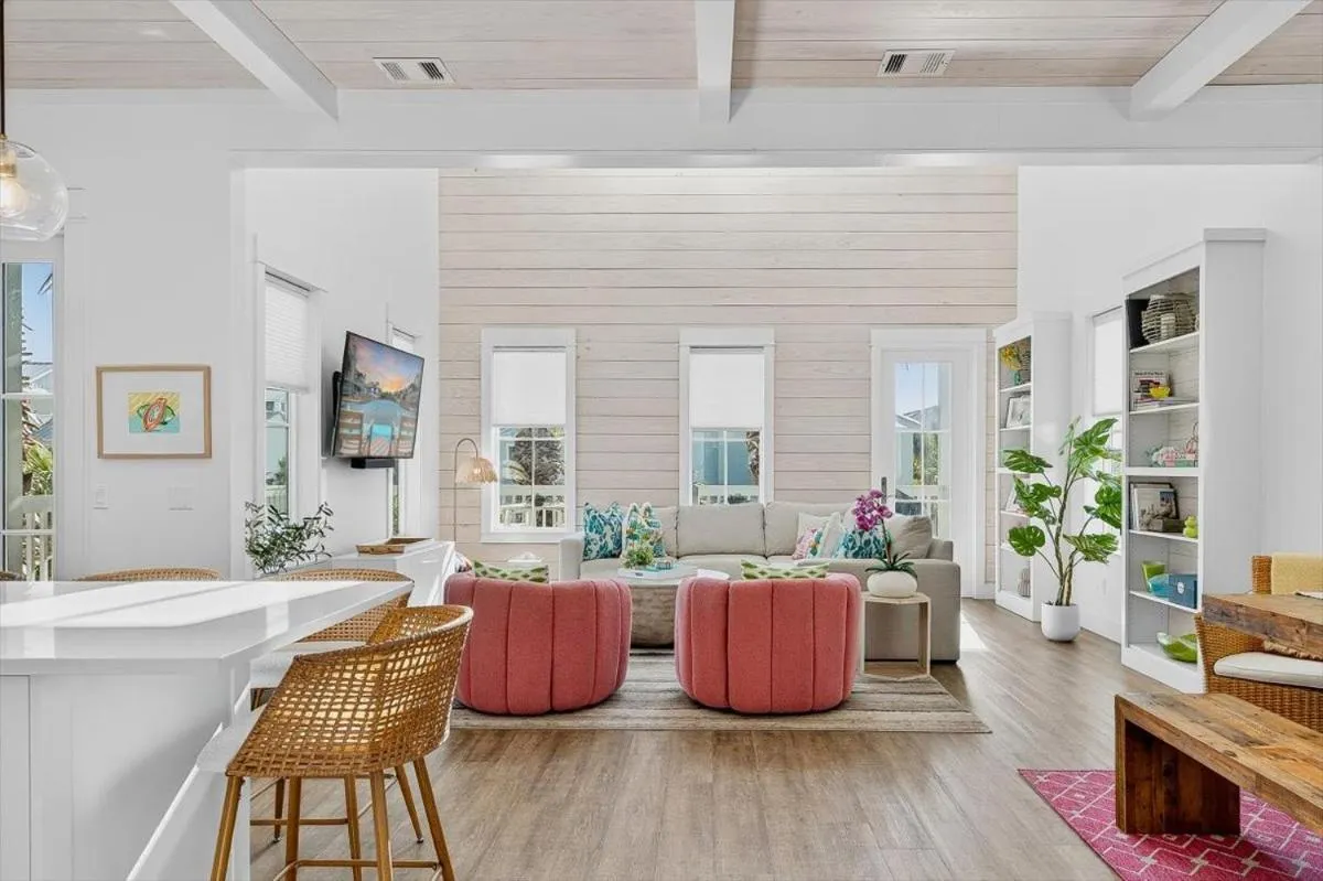 Other in La Ola 261 BE