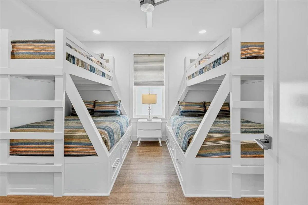 Other, Bed in La Ola 261 BE