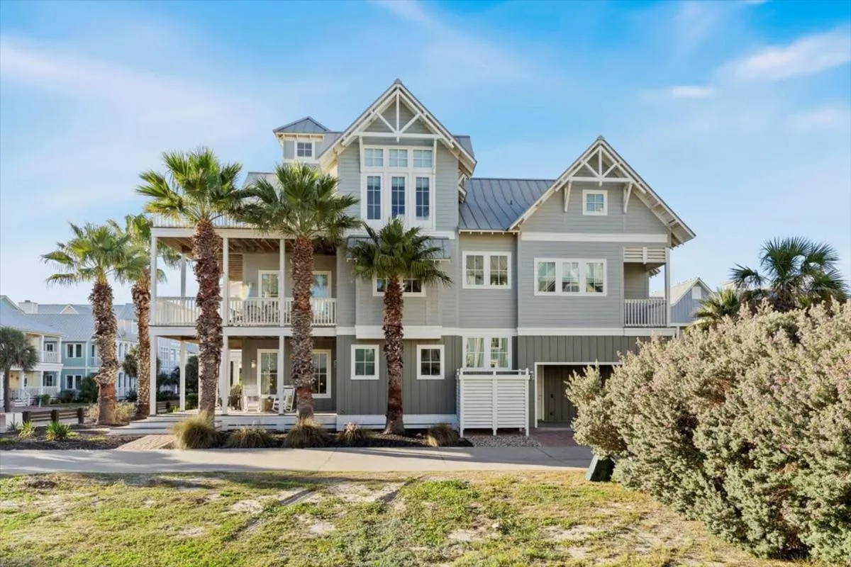 Other in La Ola 261 BE