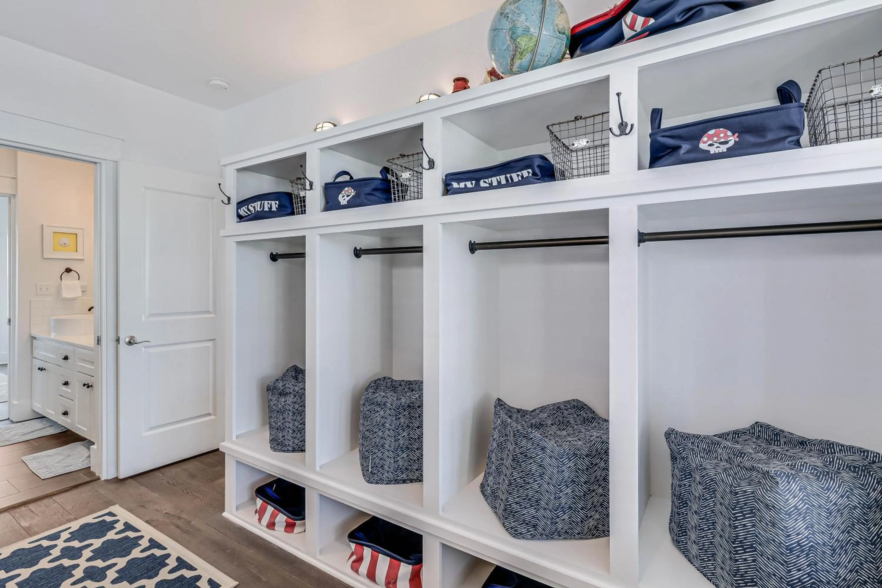 Other in Lollygag 107 ST