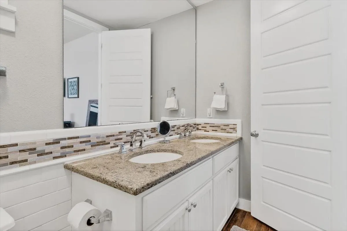 Other in Port A Memories TC 1205