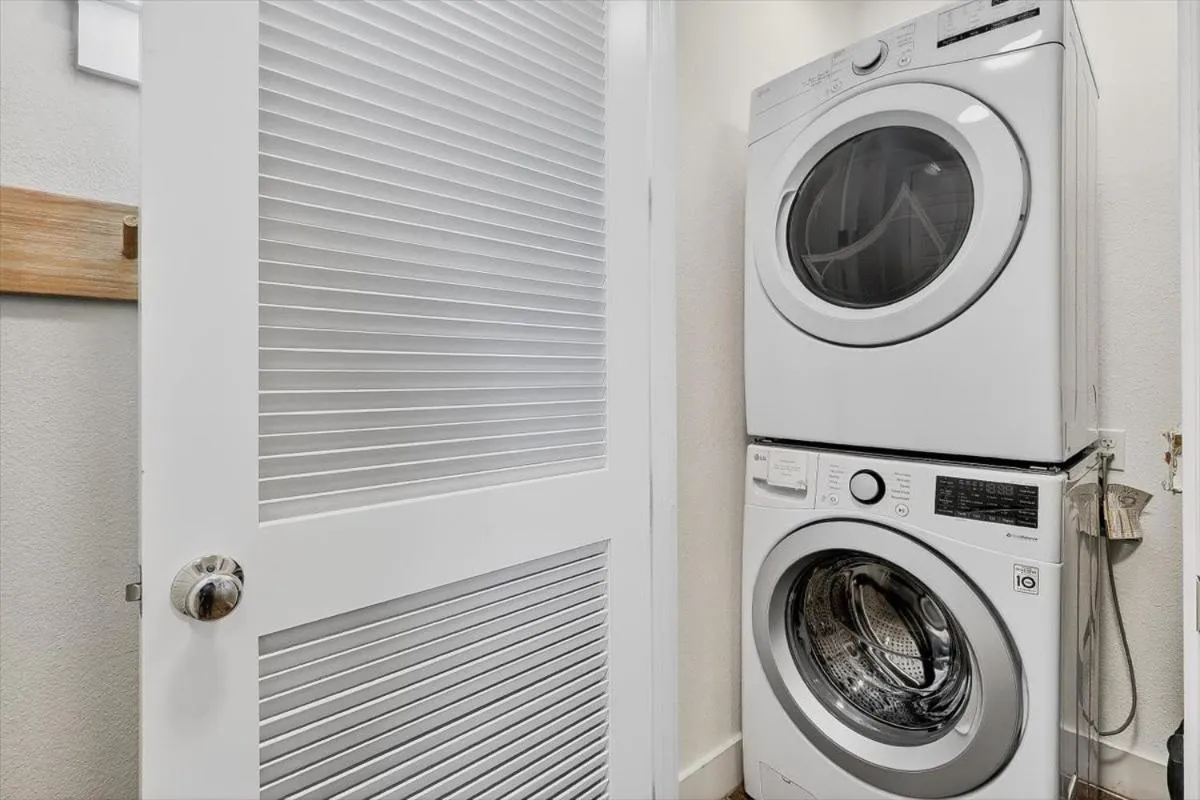 Other in Port A Memories TC 1205