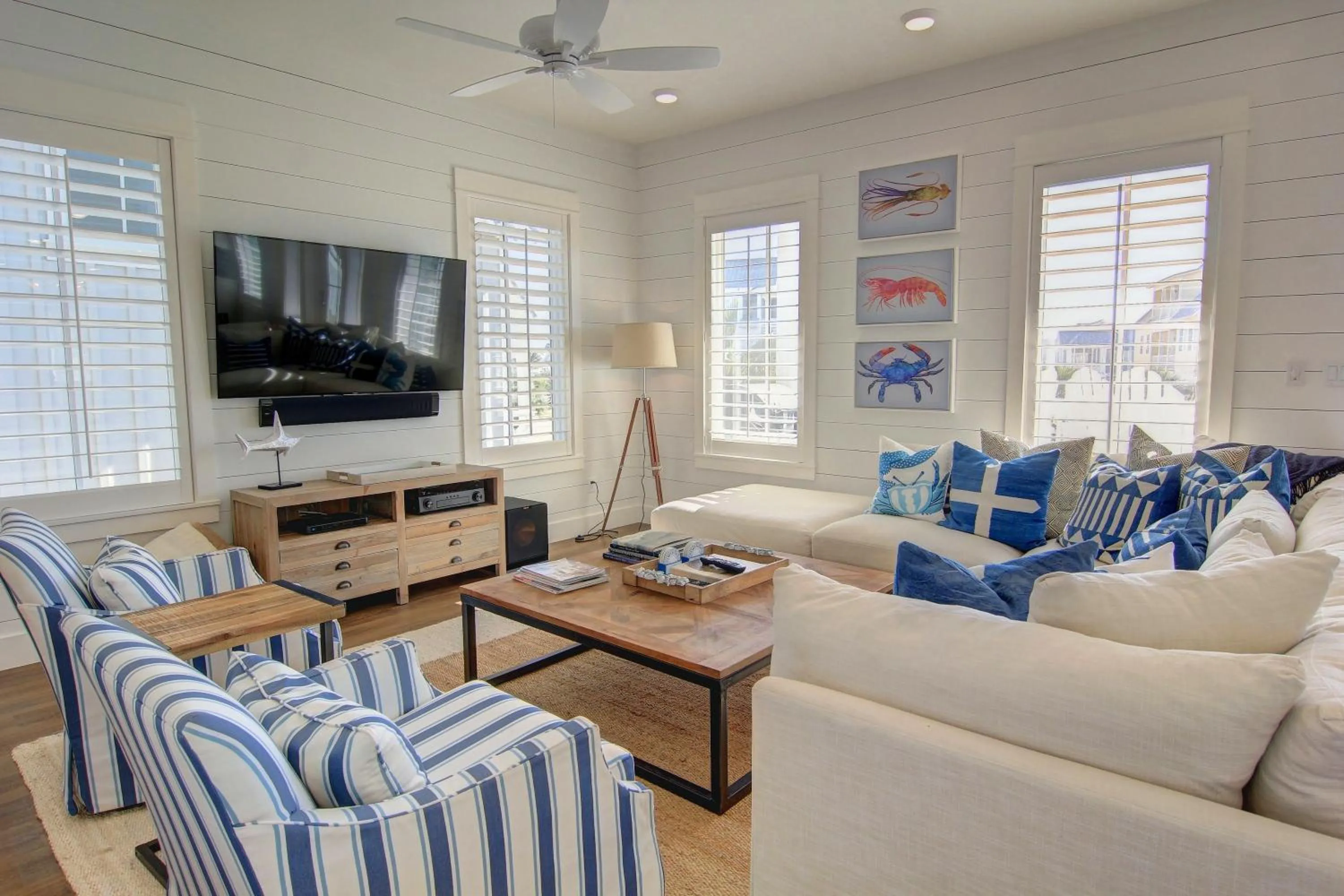 Other in Salt and Light 192 RO