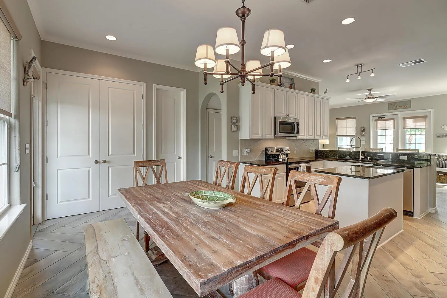 Other in Sand Dollar 140 BE