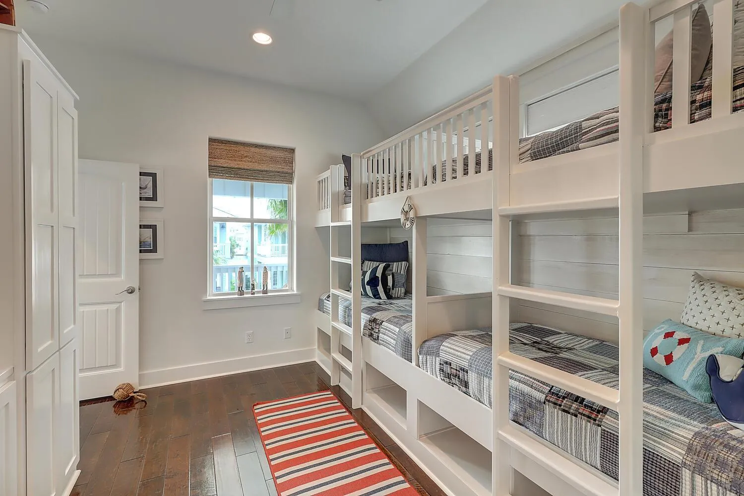 Other, Bed in Southern Palms 119 ST