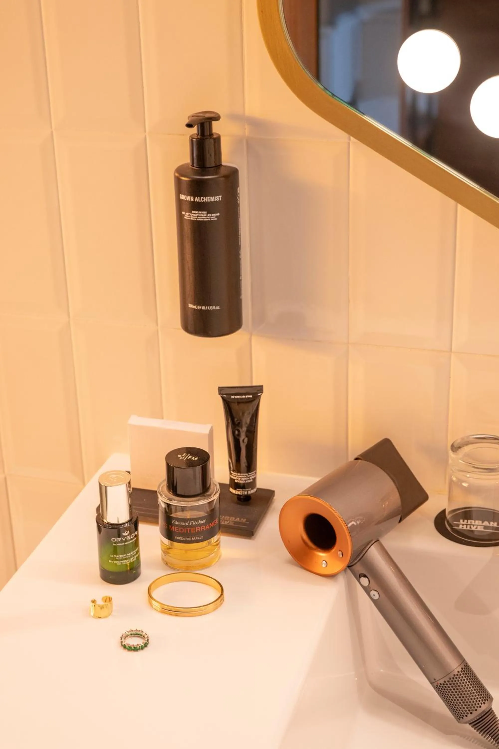 Bathroom in Urban Hive Milano