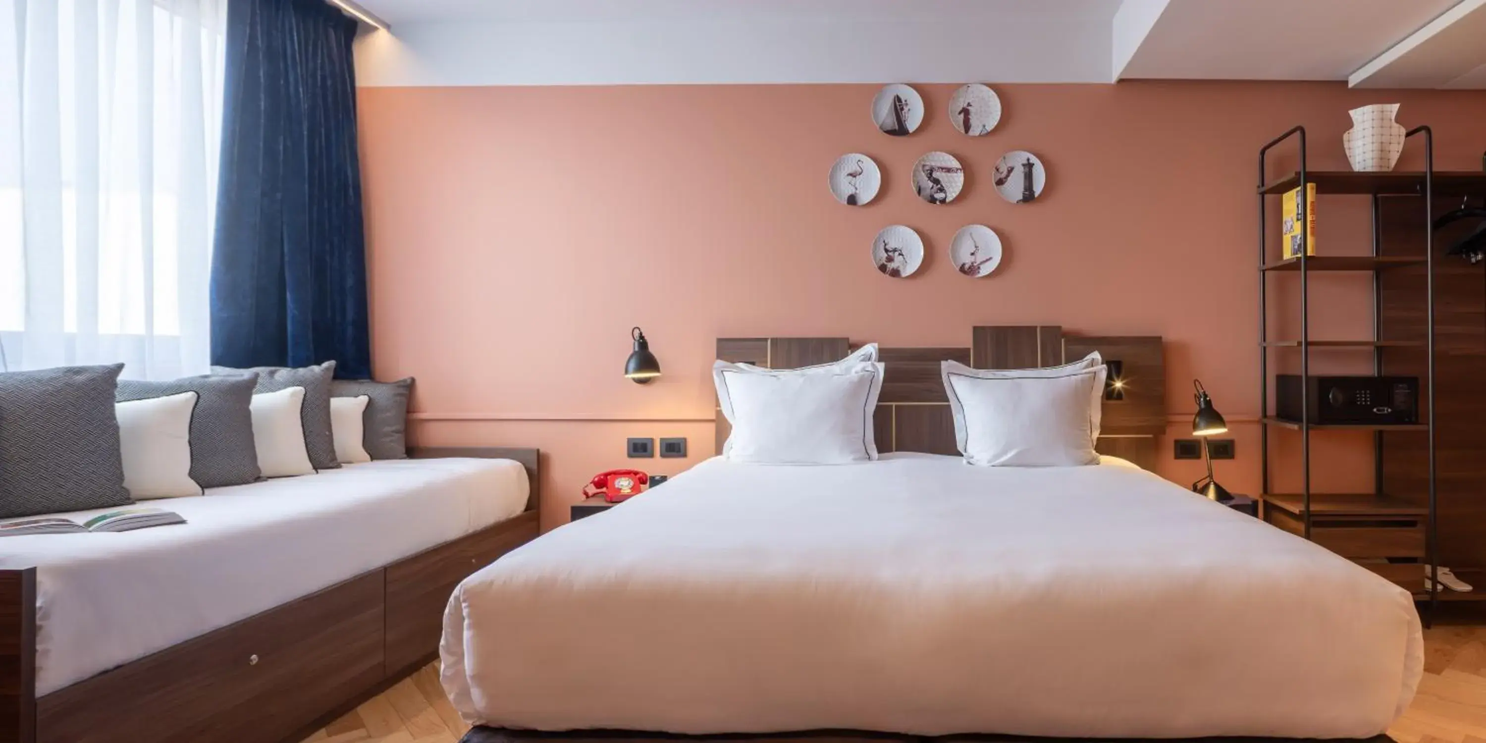 Shower, Bed in Urban Hive Milano Shower, Bed in Urban Hive Milano