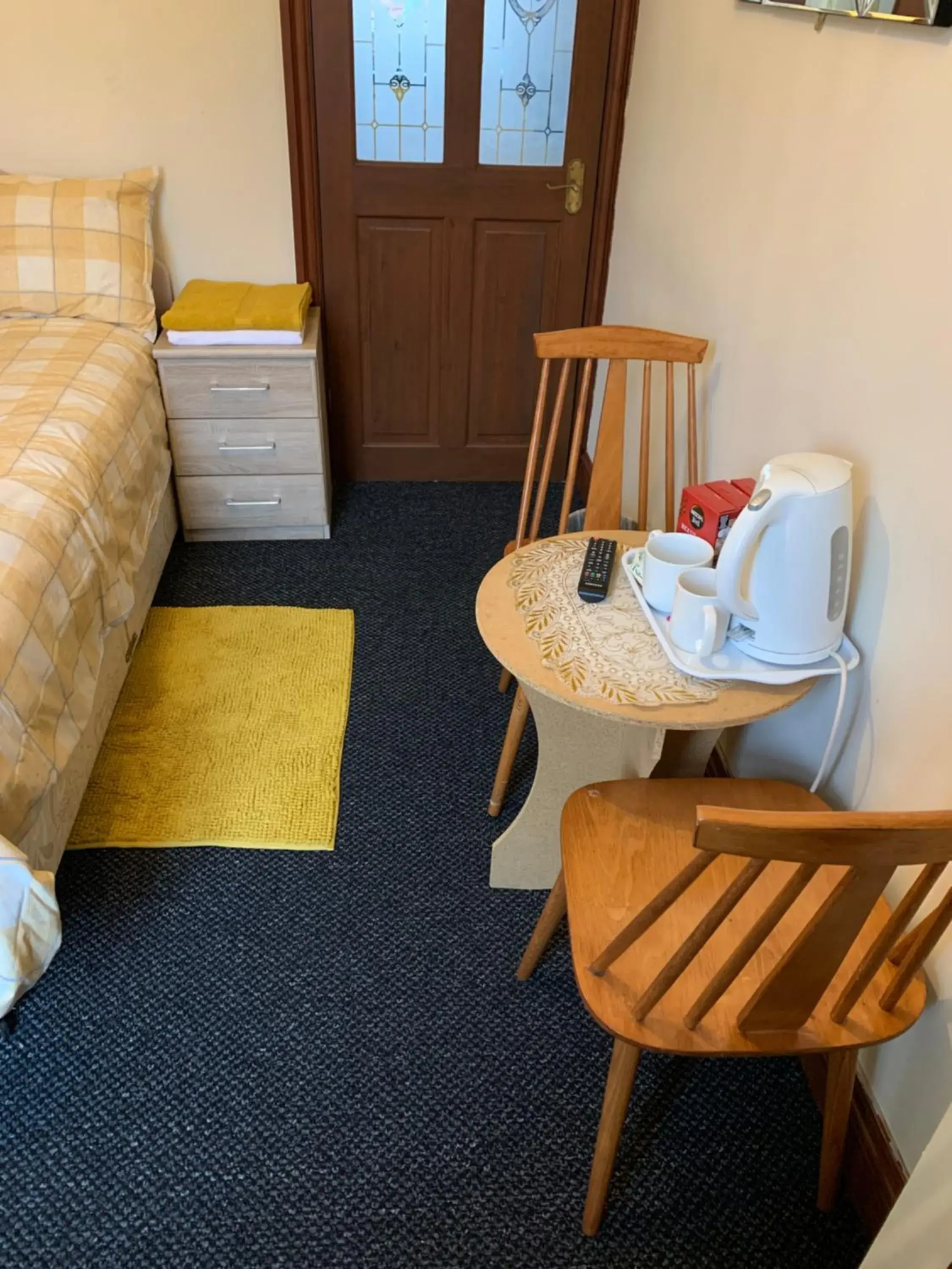 Deluxe King Room in Busy Bee - Guest House - Self Service Deluxe King Room in Busy Bee - Guest House - Self Service