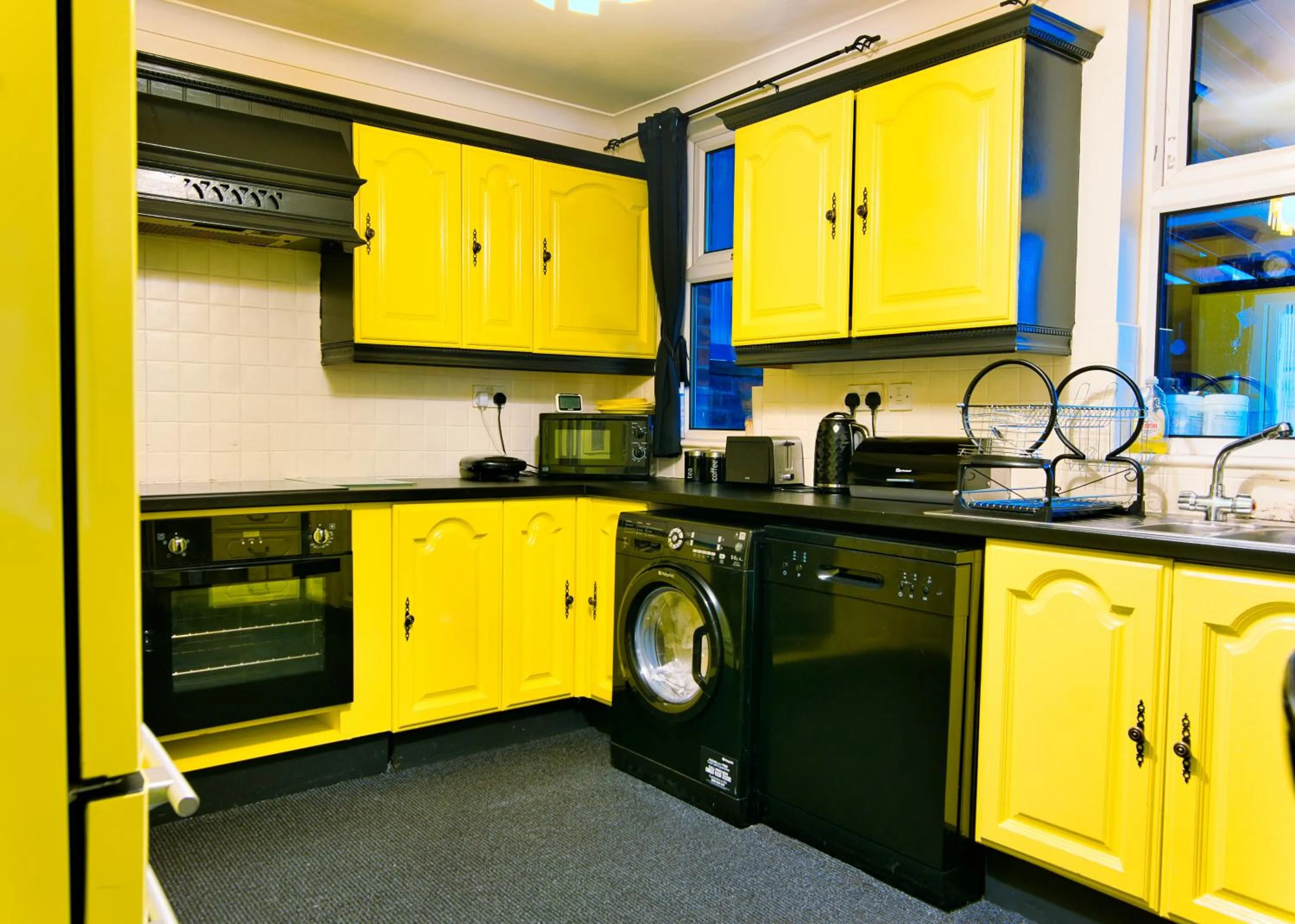 Kitchen or kitchenette in Busy Bee - Guest House - Self Service