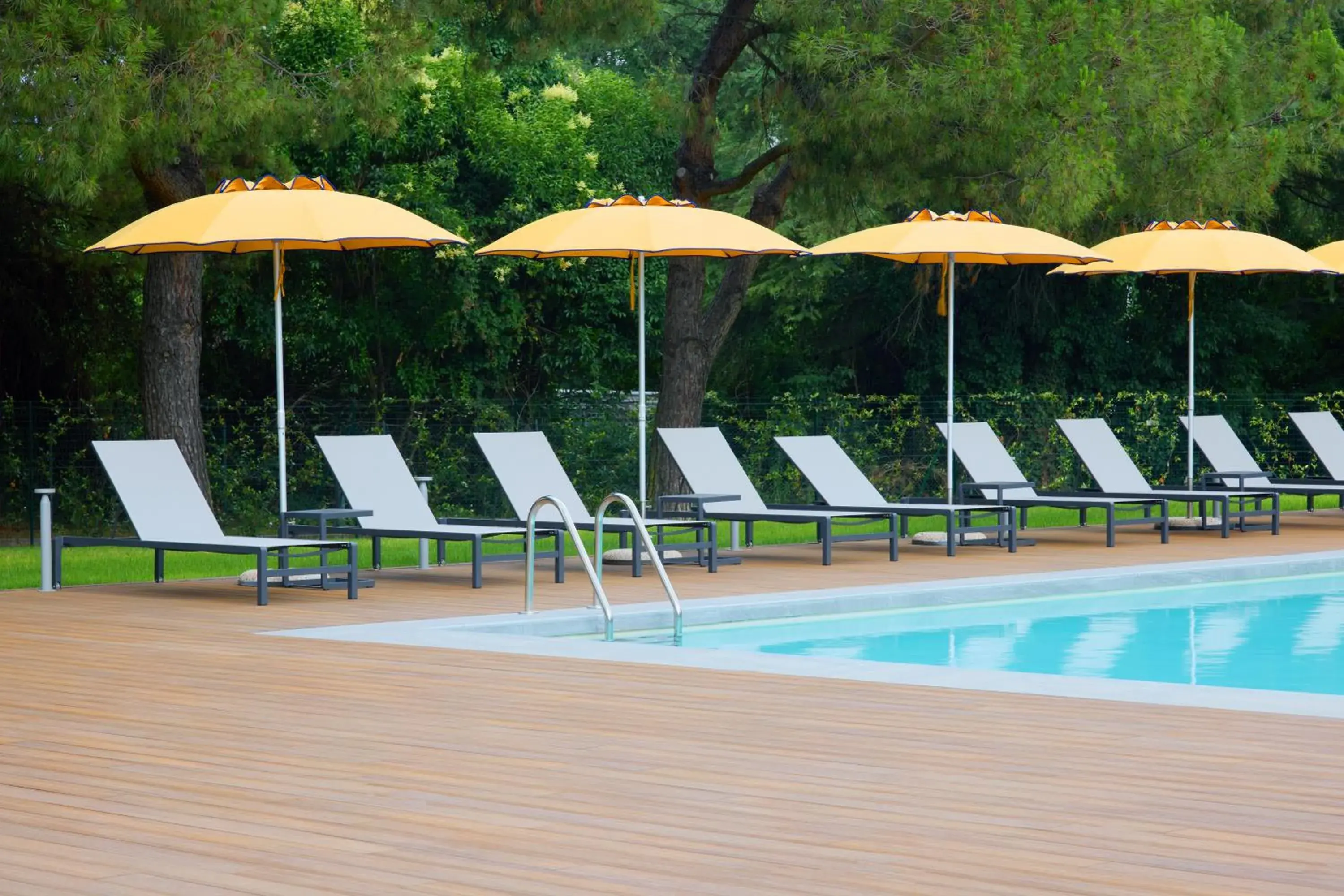 Pool view in Belstay Venezia Mestre Pool view in Belstay Venezia Mestre