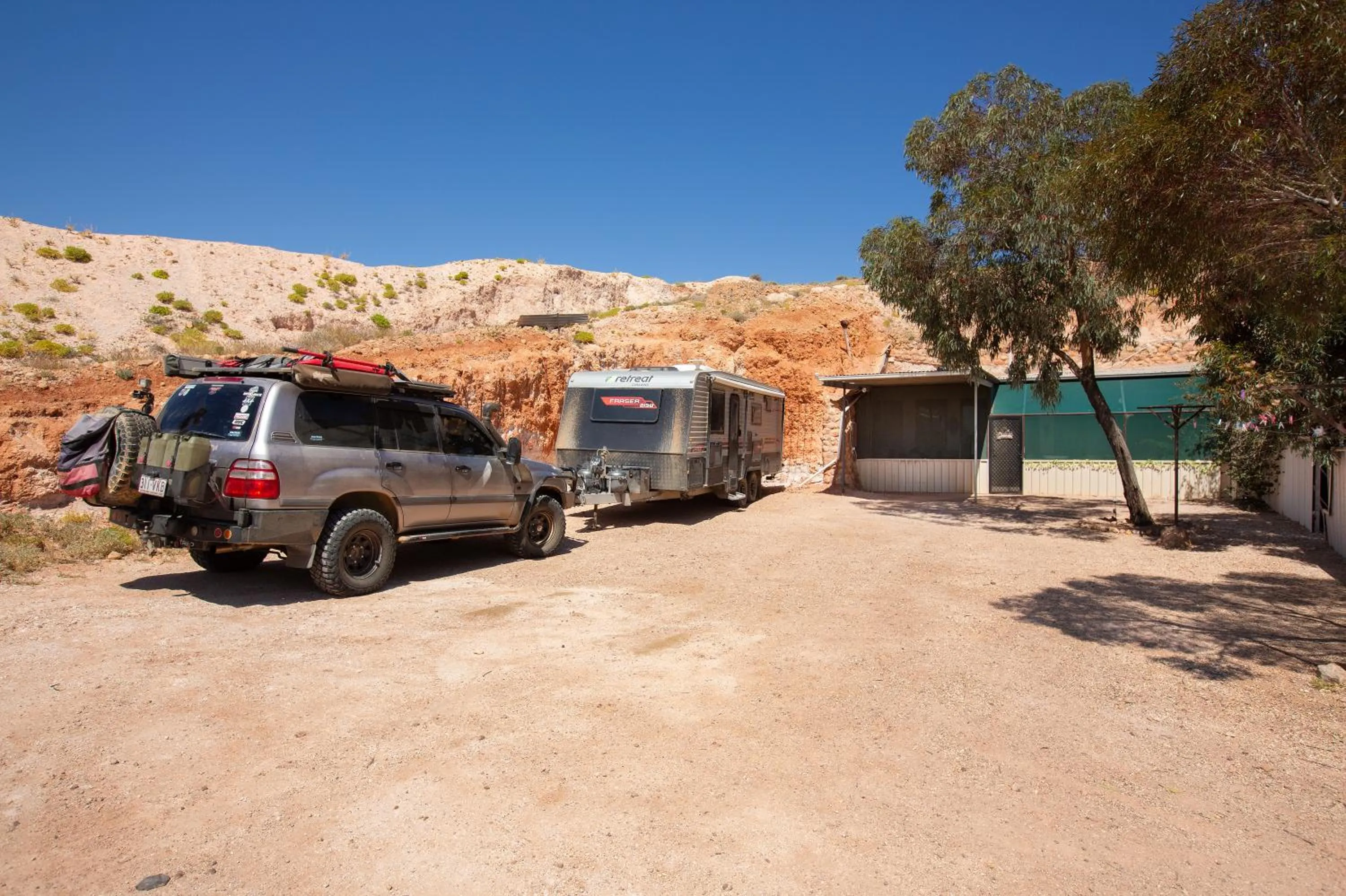 Property building in Di's Dugouts