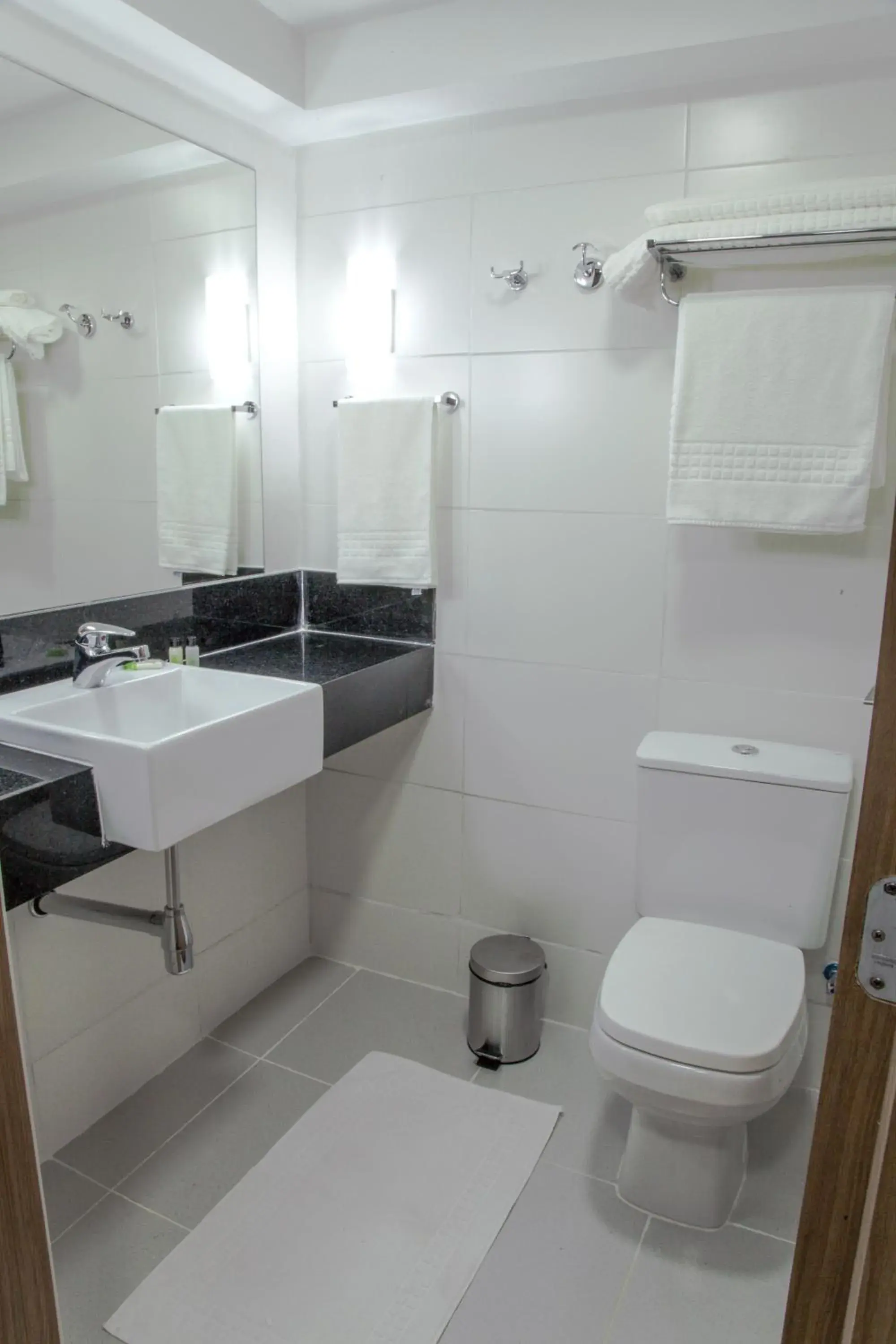 Bathroom in ATH Hotel - Américas Townhouse Bathroom in ATH Hotel - Américas Townhouse