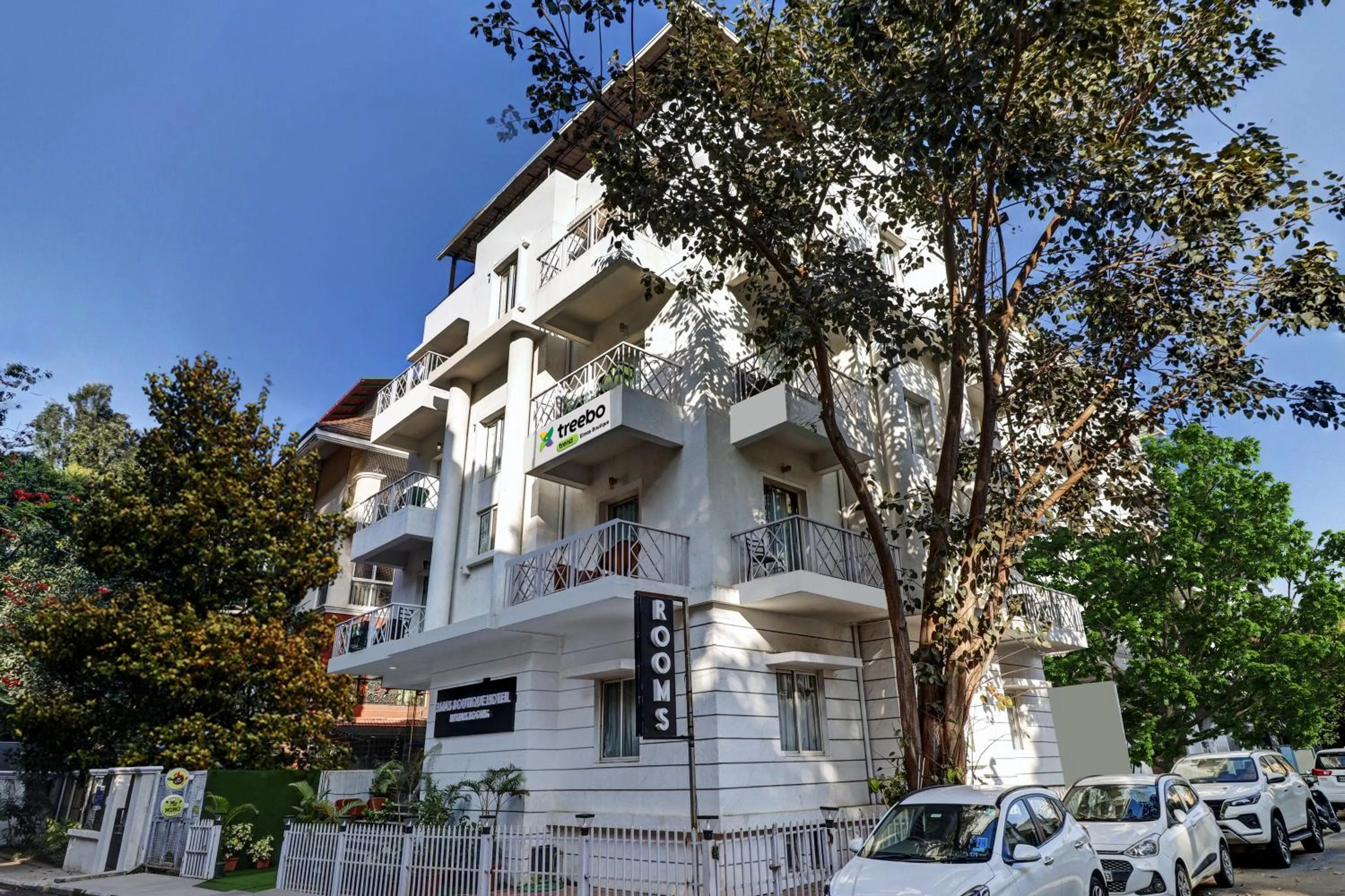 Property building in Treebo Elmas Boutique