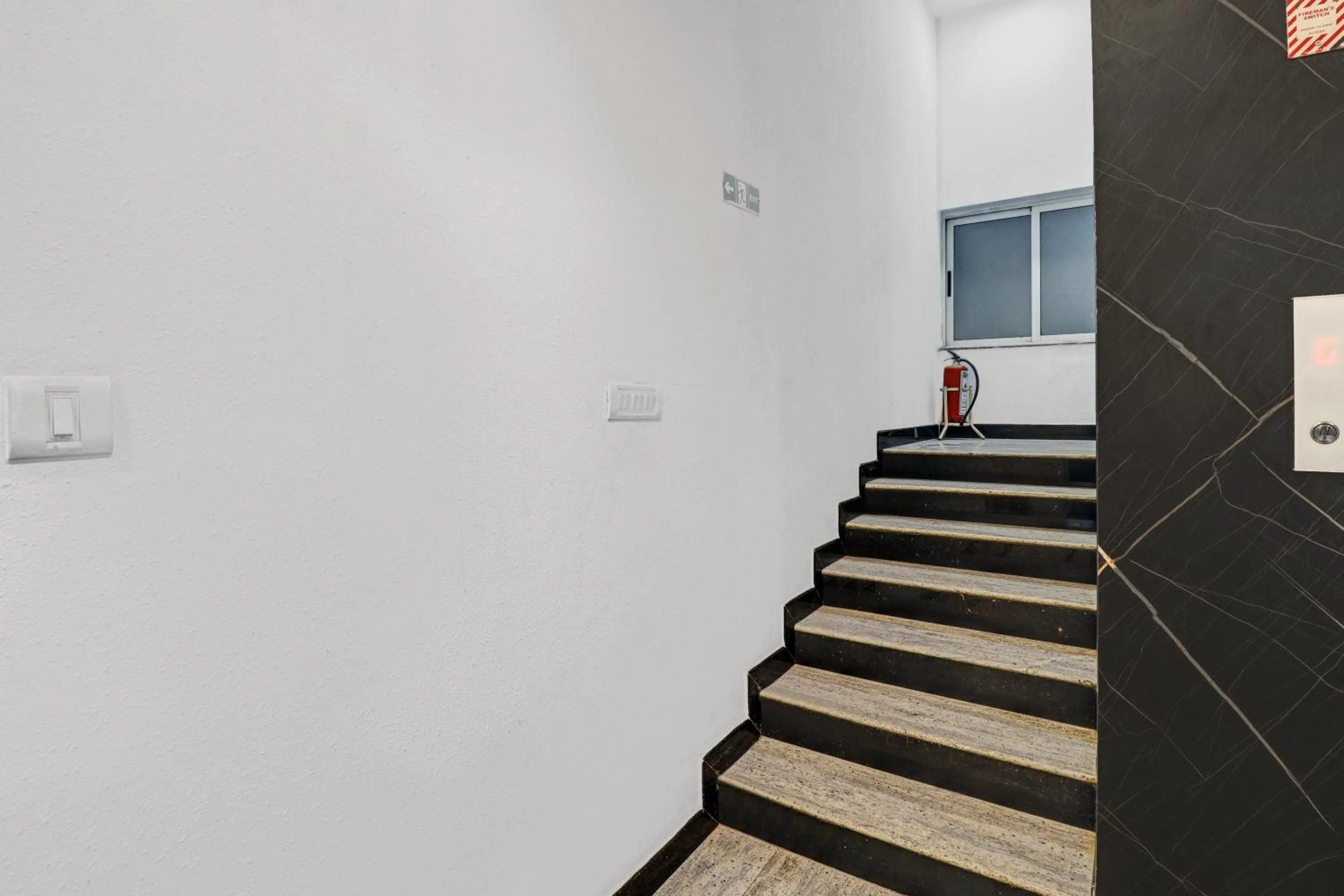 Lobby or reception in Treebo Elmas Boutique