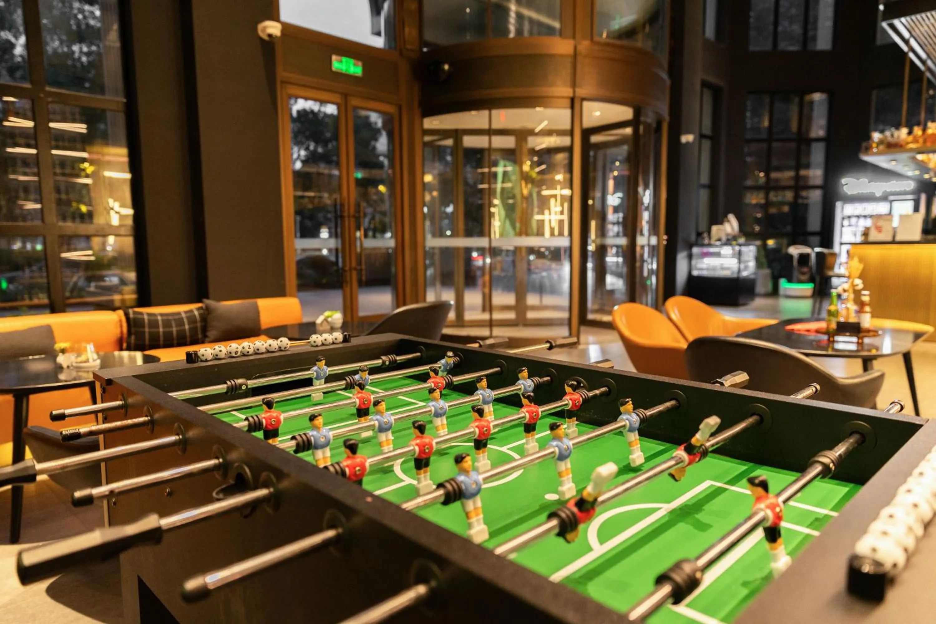 Evening entertainment in CitiGo Hotel Shanghai Jinqiao Jiayou