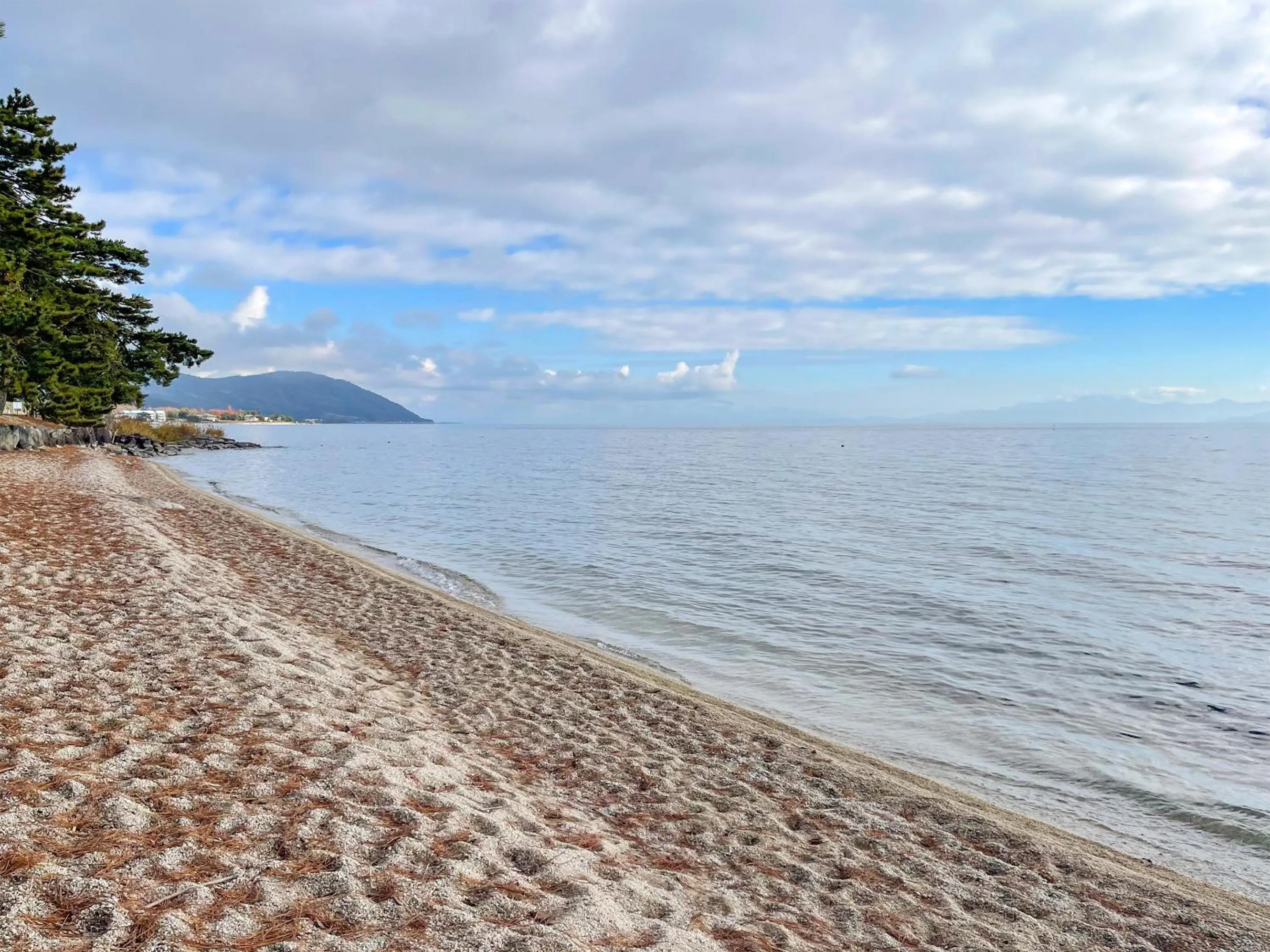 Natural landscape in Biwa-Lakeside Cottage B B Dylan