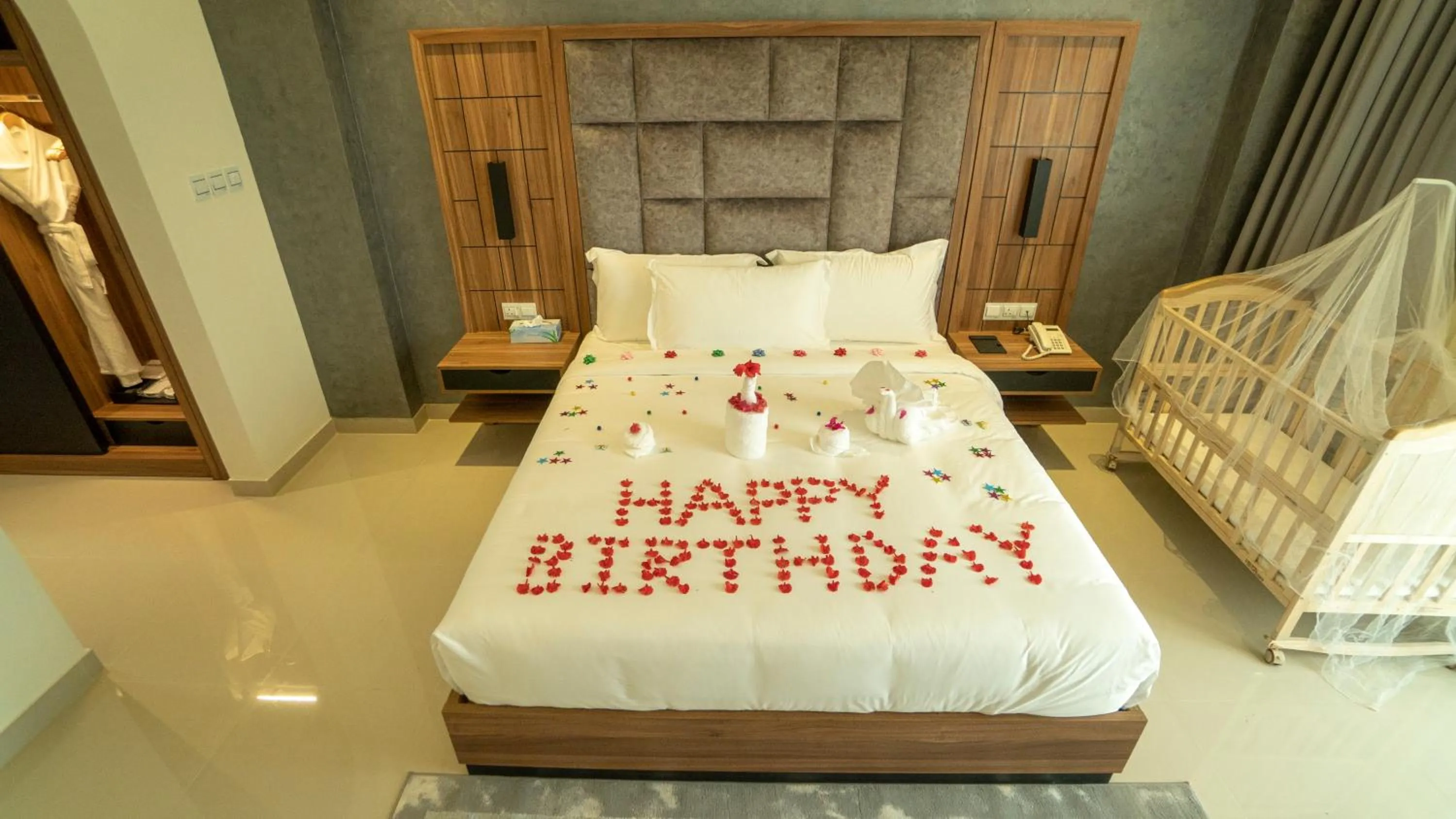 Bed in The Plaza Hotel & Resort