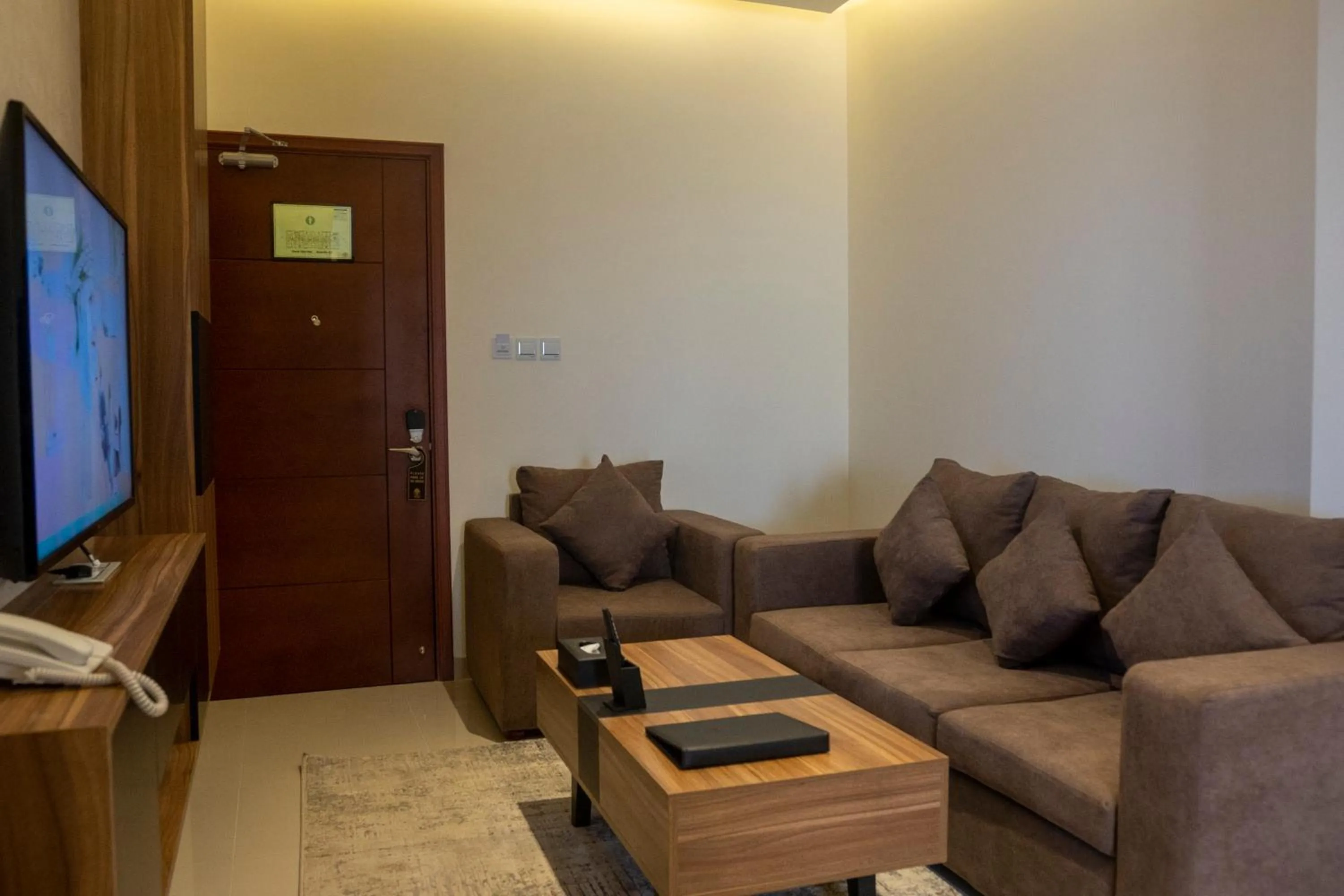 The Plaza Hotel & Resort