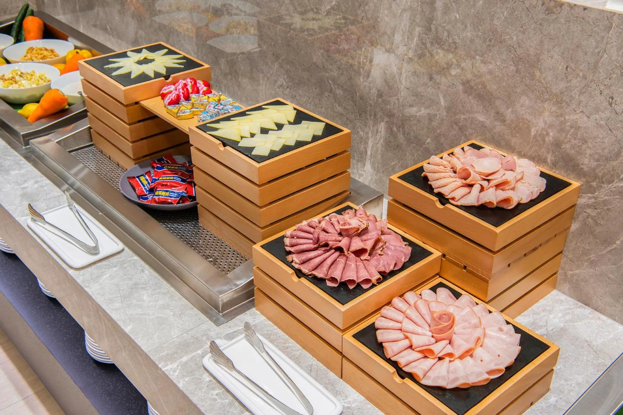 Breakfast in Hamp Court Palace Taipei